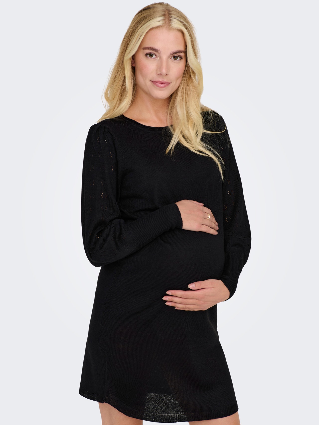 ONLY Comfort Fit O-Neck Maternity Long dress -Black - 15285982