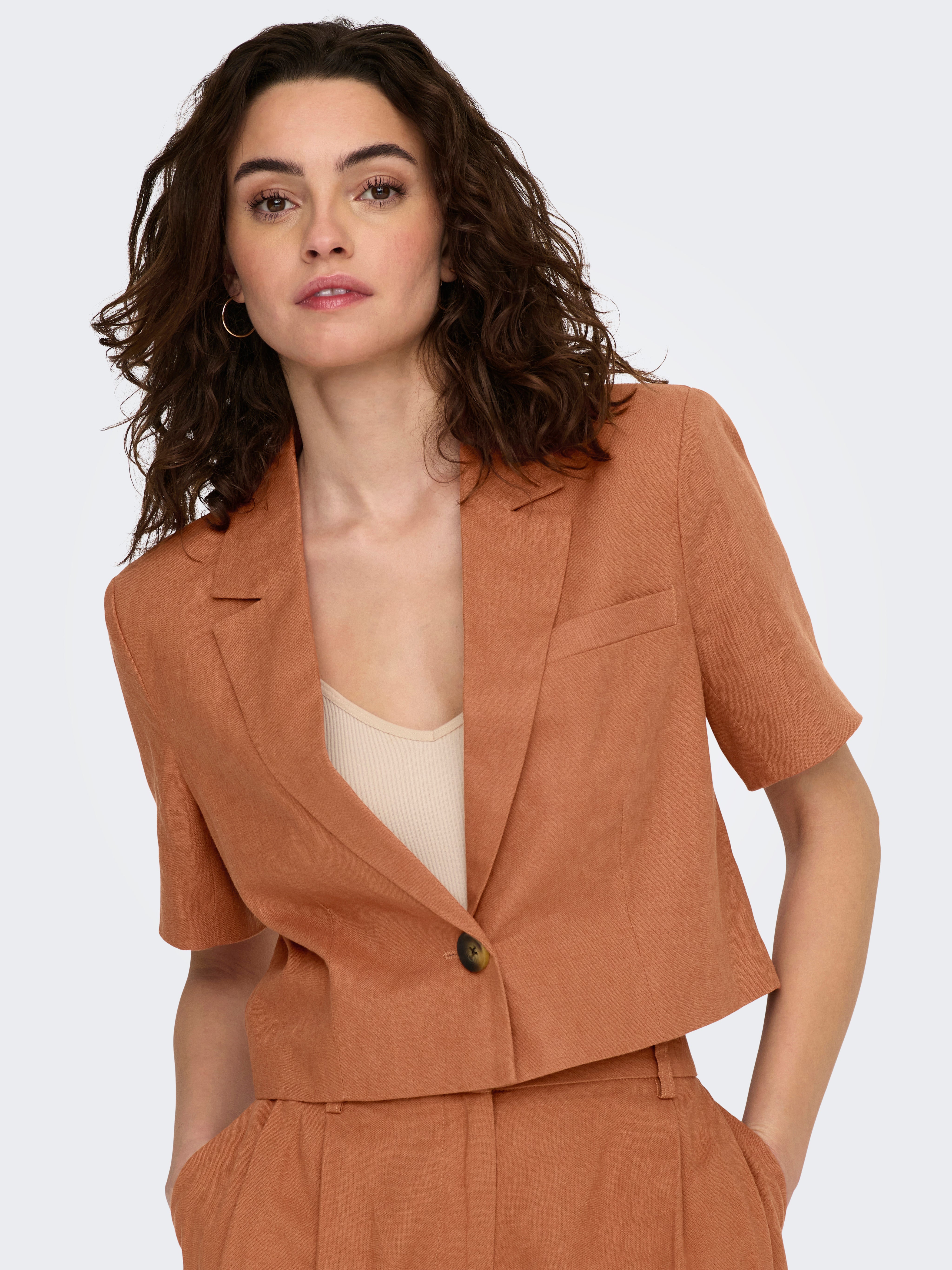 Short clearance linen blazer