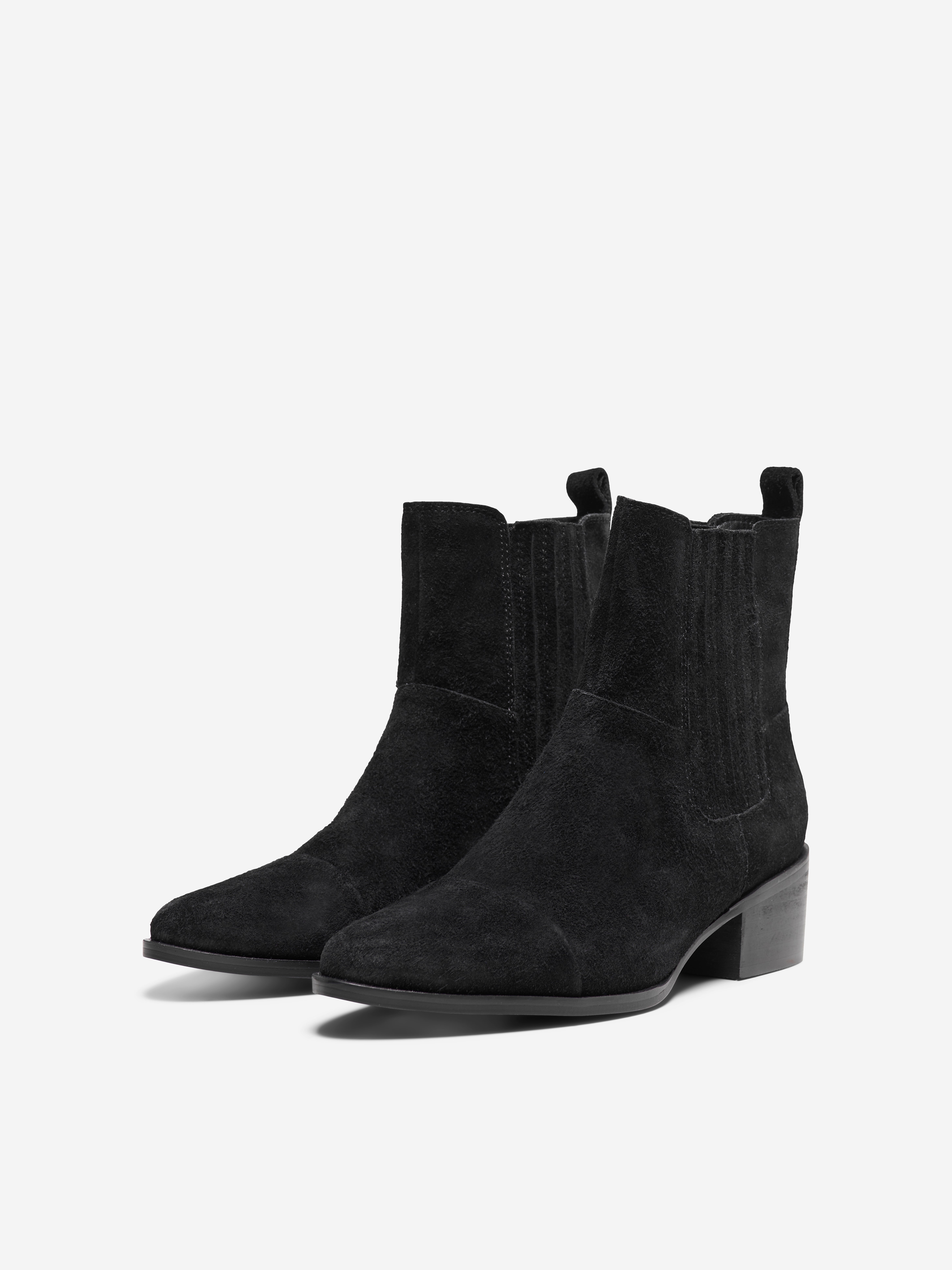 Botas de Gamuza Original para Mujer en Punta Recortada Color Negro main image 1