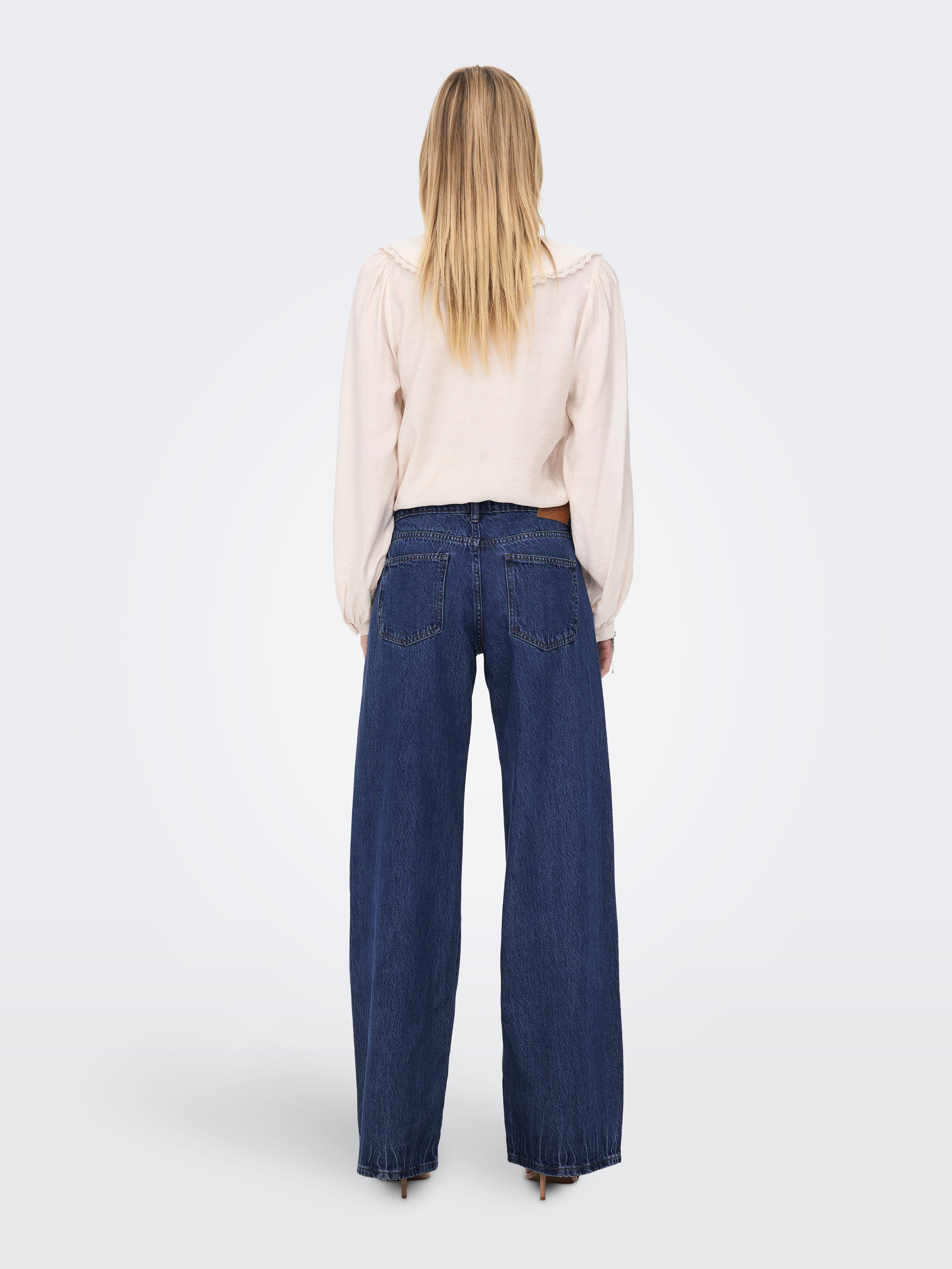 ONLKane Low waist wide leg jeans scontato del 20 | ONLY®