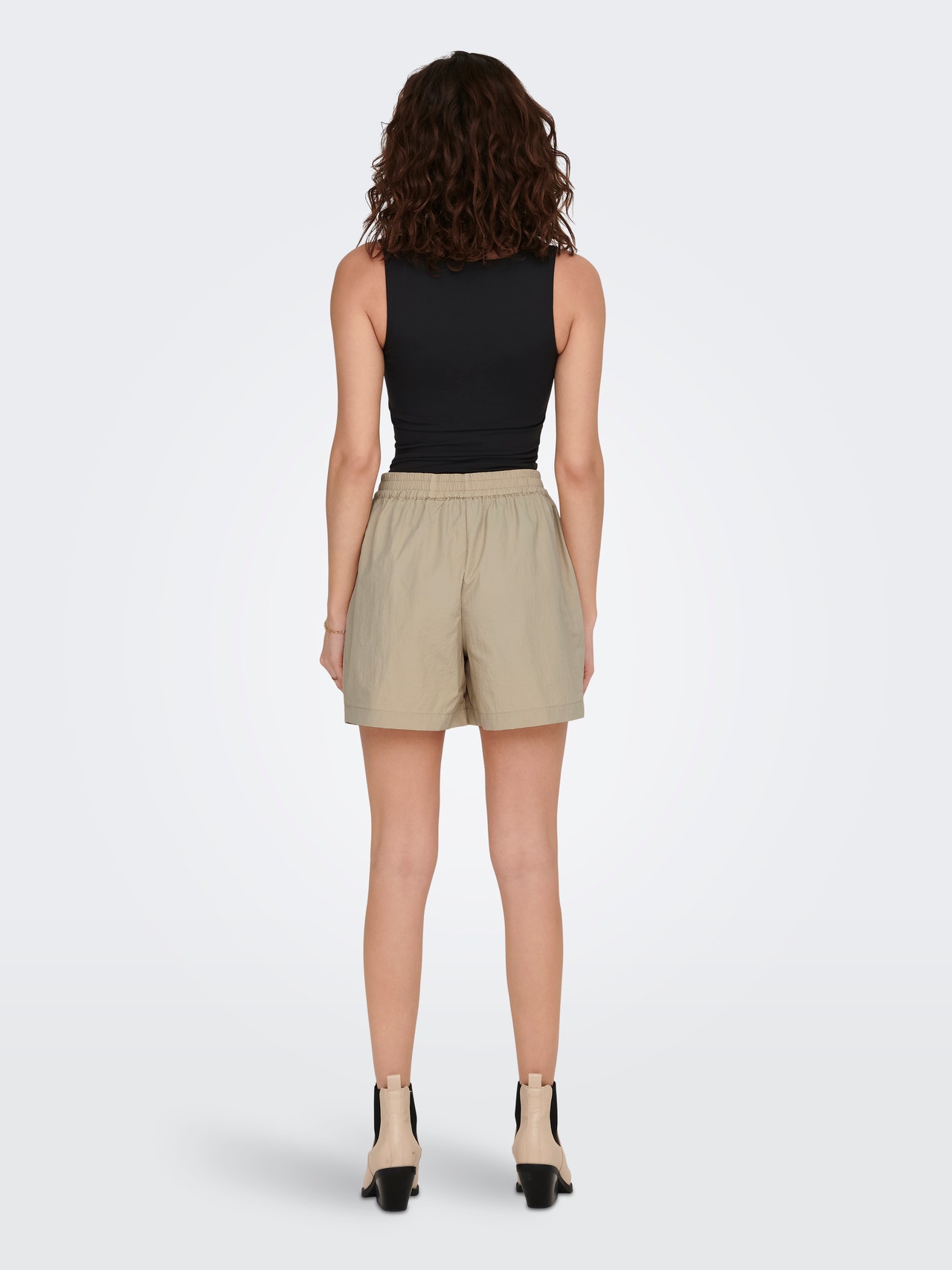 ONLY Loose Fit Shorts -Irish Cream - 15287527