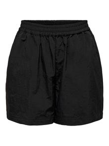 ONLY ONLKARIN Mid waist Loose Fit Training shorts -Black - 15287527