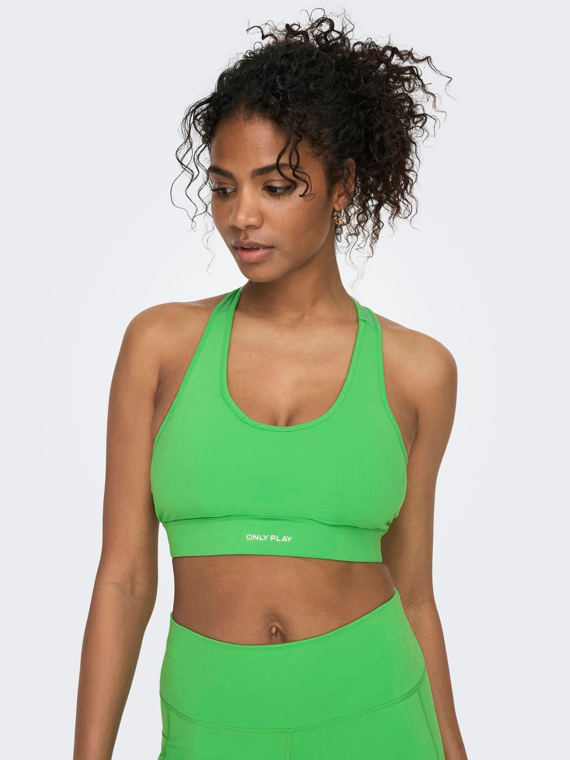 Solid color sports bra with 30% discount!