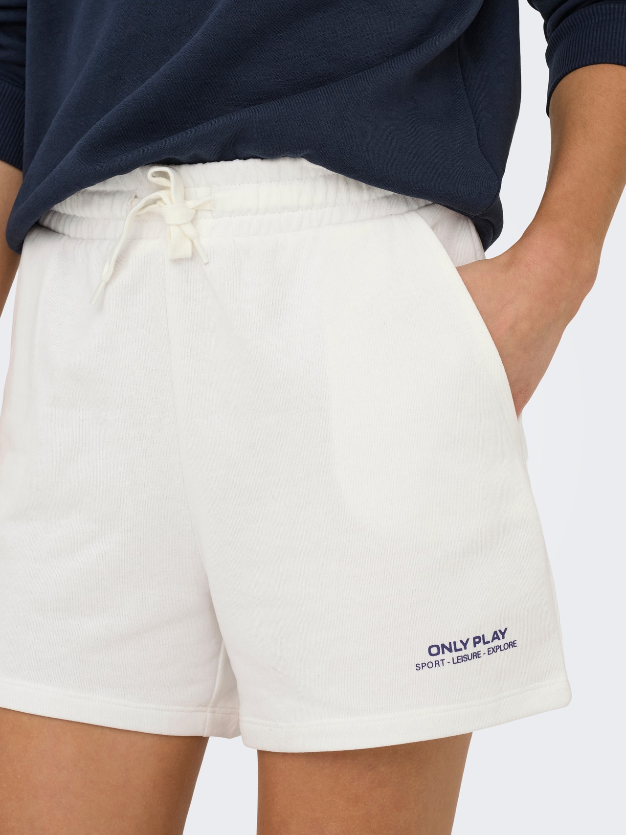 ONLY Ruumikas lõige Kõrge vöökoht Lühikesed püksid -Cloud Dancer - 15287741