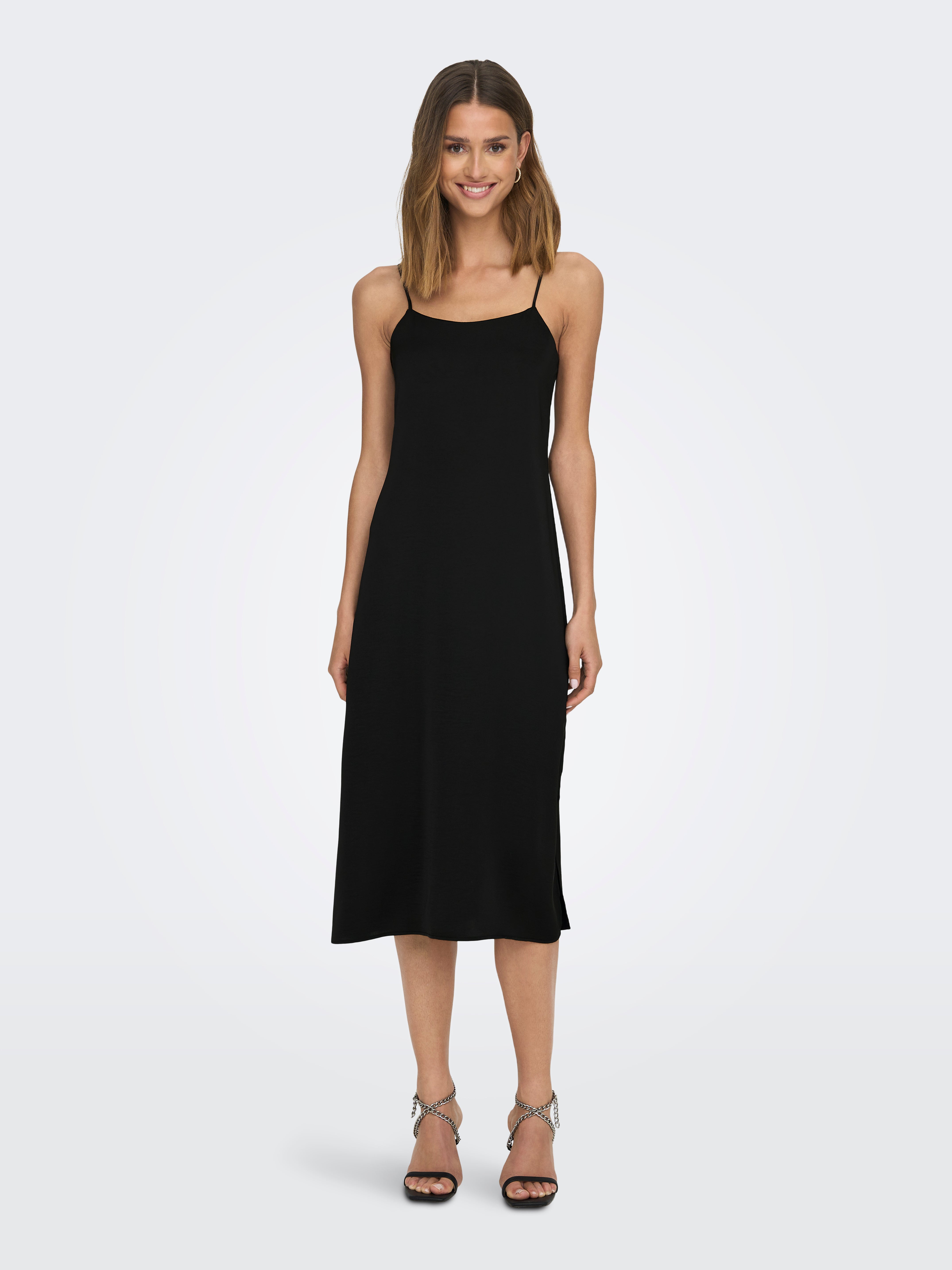 O 2025 neck dress