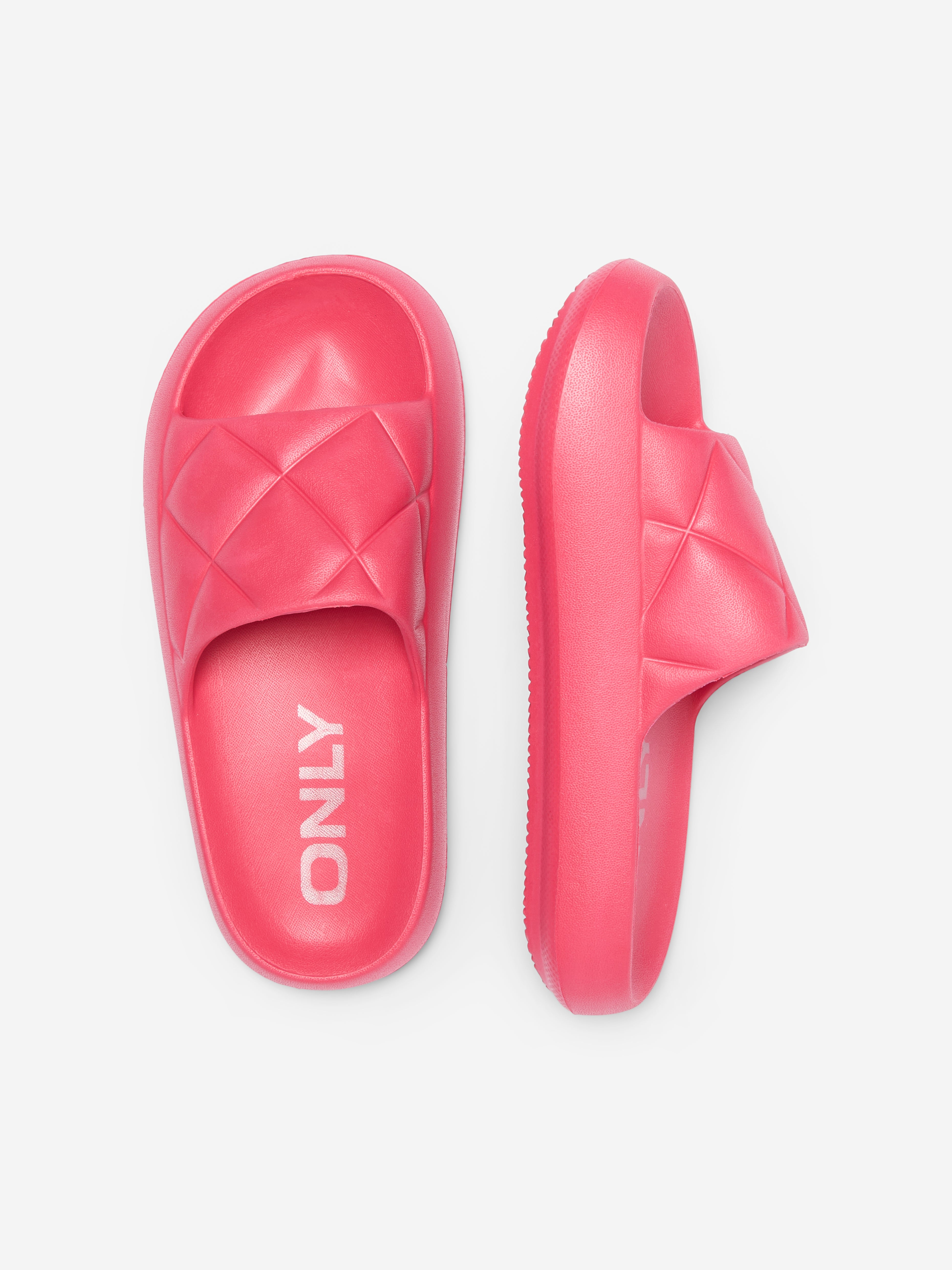Thumbnail - Onlmave-1 Slipper