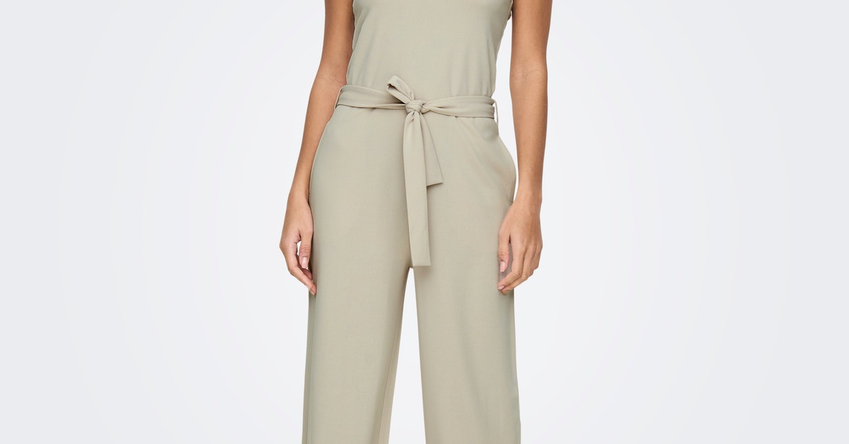 Thin straps Jumpsuit with 40% discount!