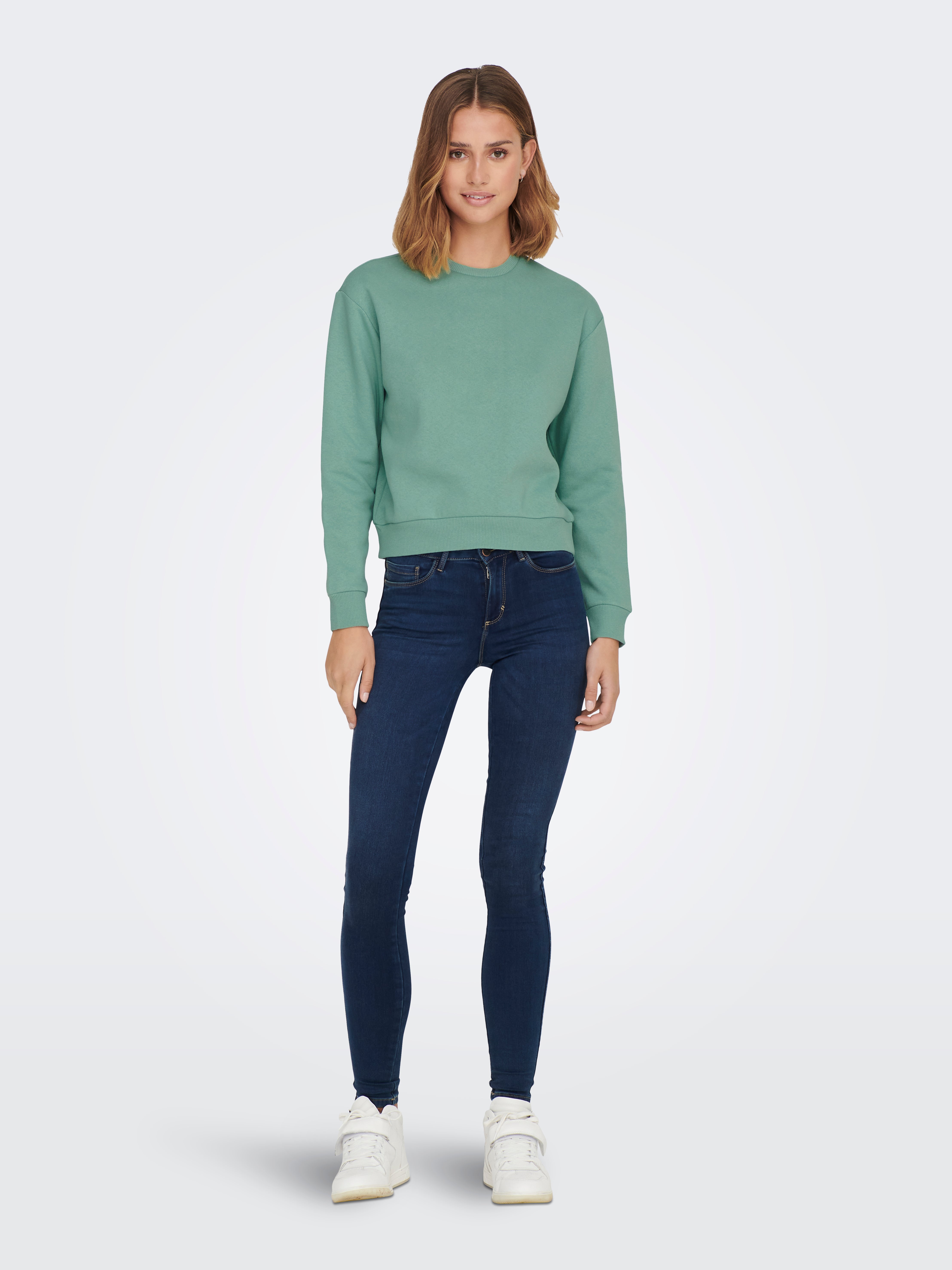 Long sleeved Sweatshirt | Medium 