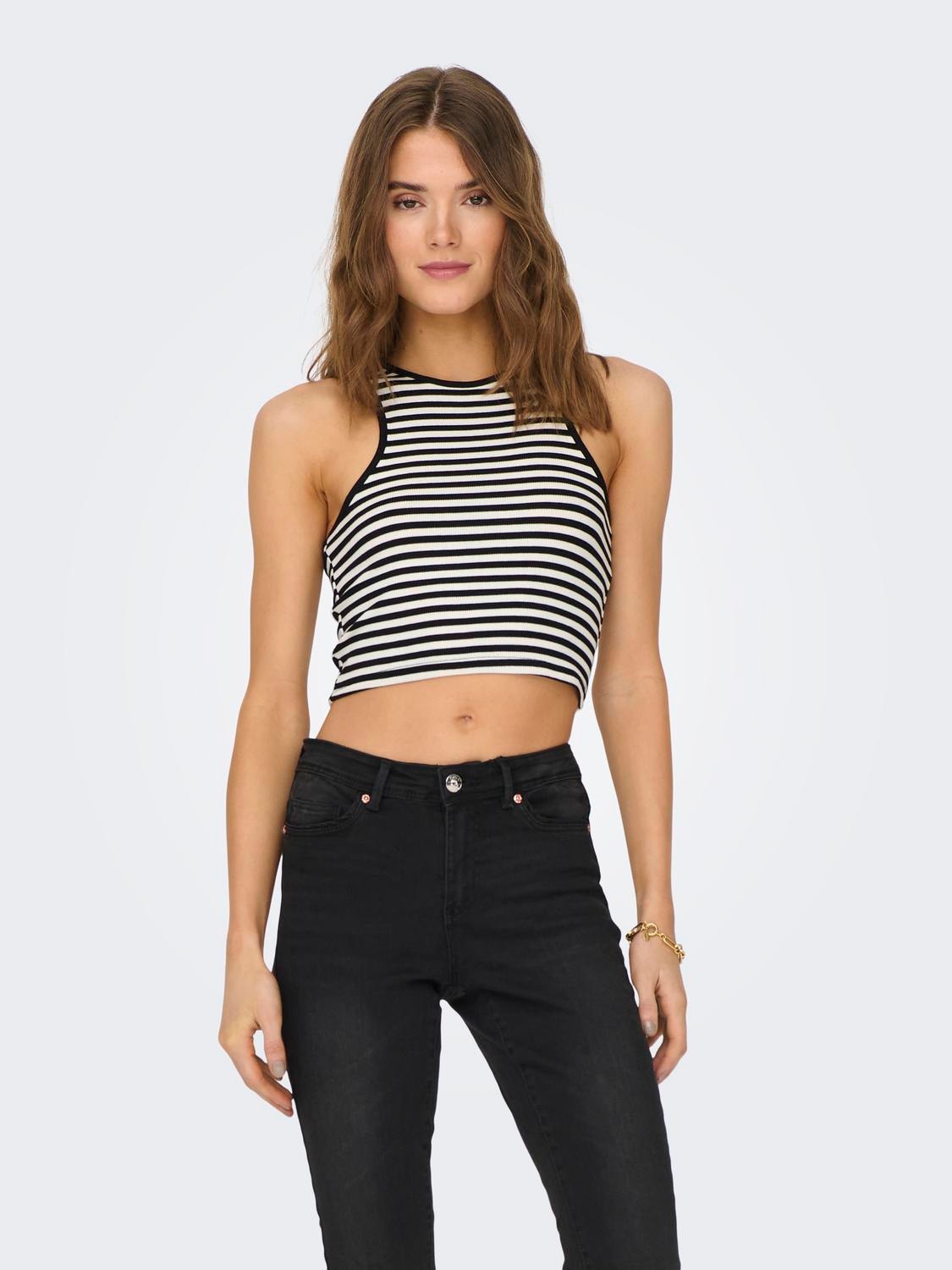 ONLY Cropped Fit O-hals Topp -Black - 15289846