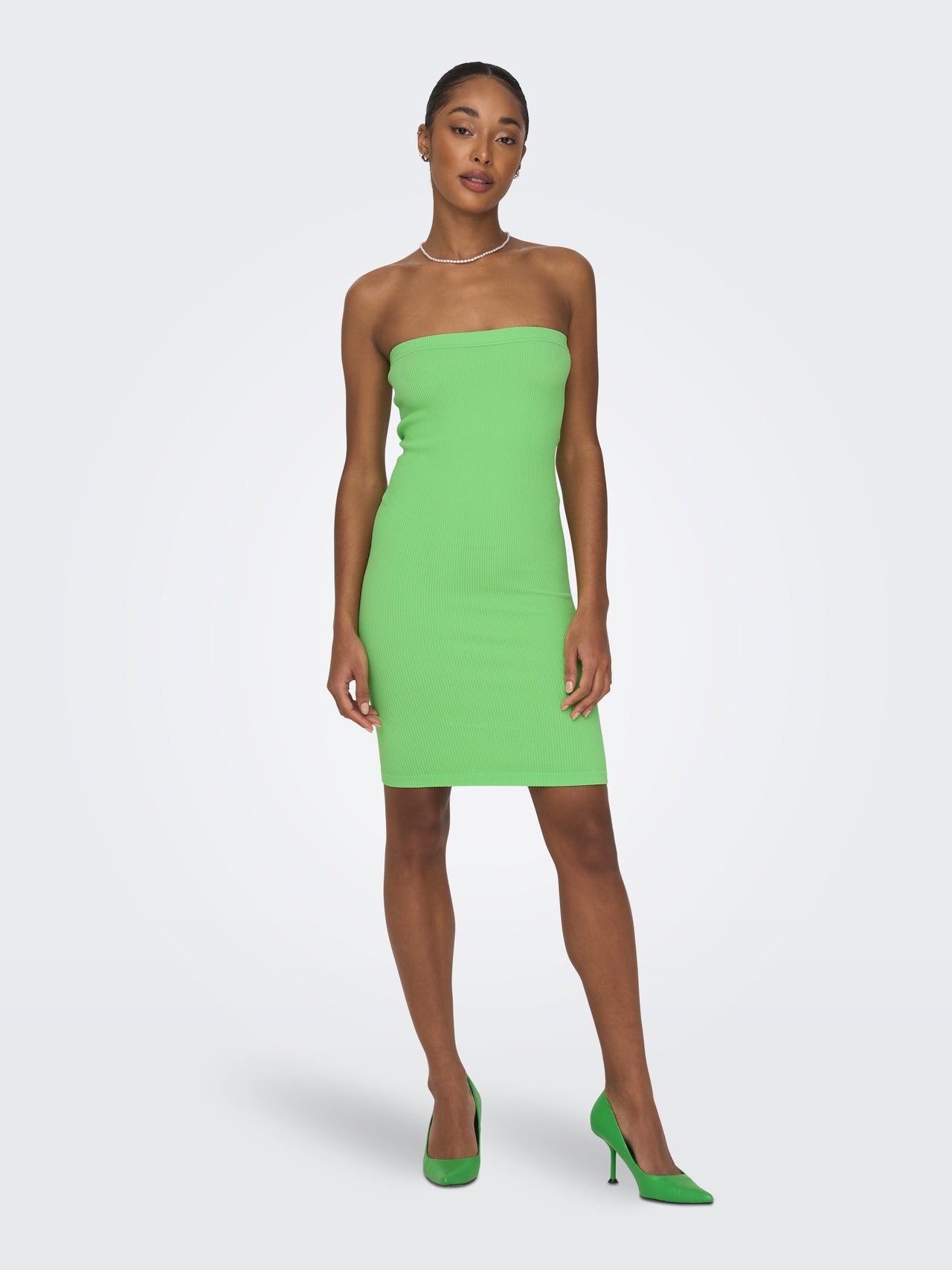 fit Stropløs Kort kjole | Mellemgrøn | ONLY®