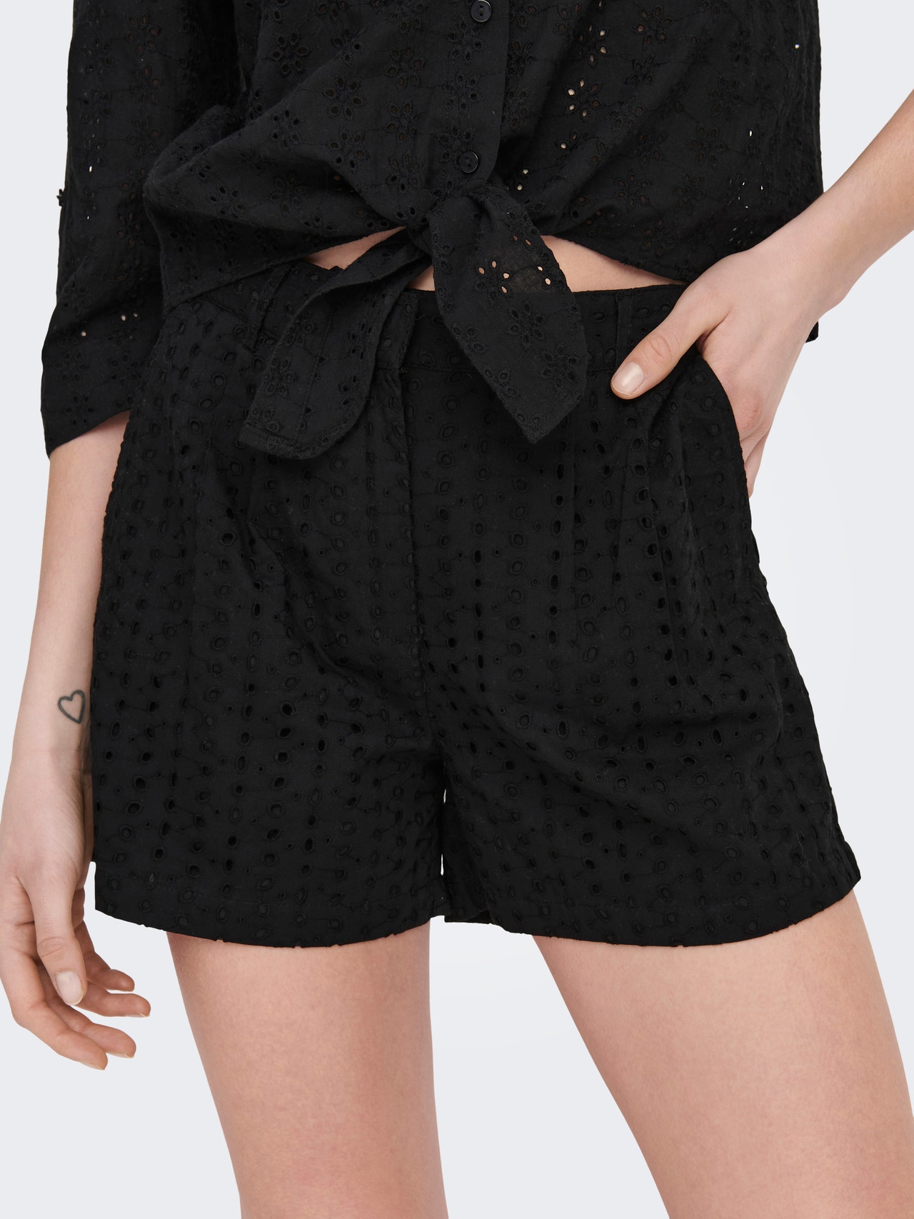 ONLY Regular Fit Shorts -Black - 15291874