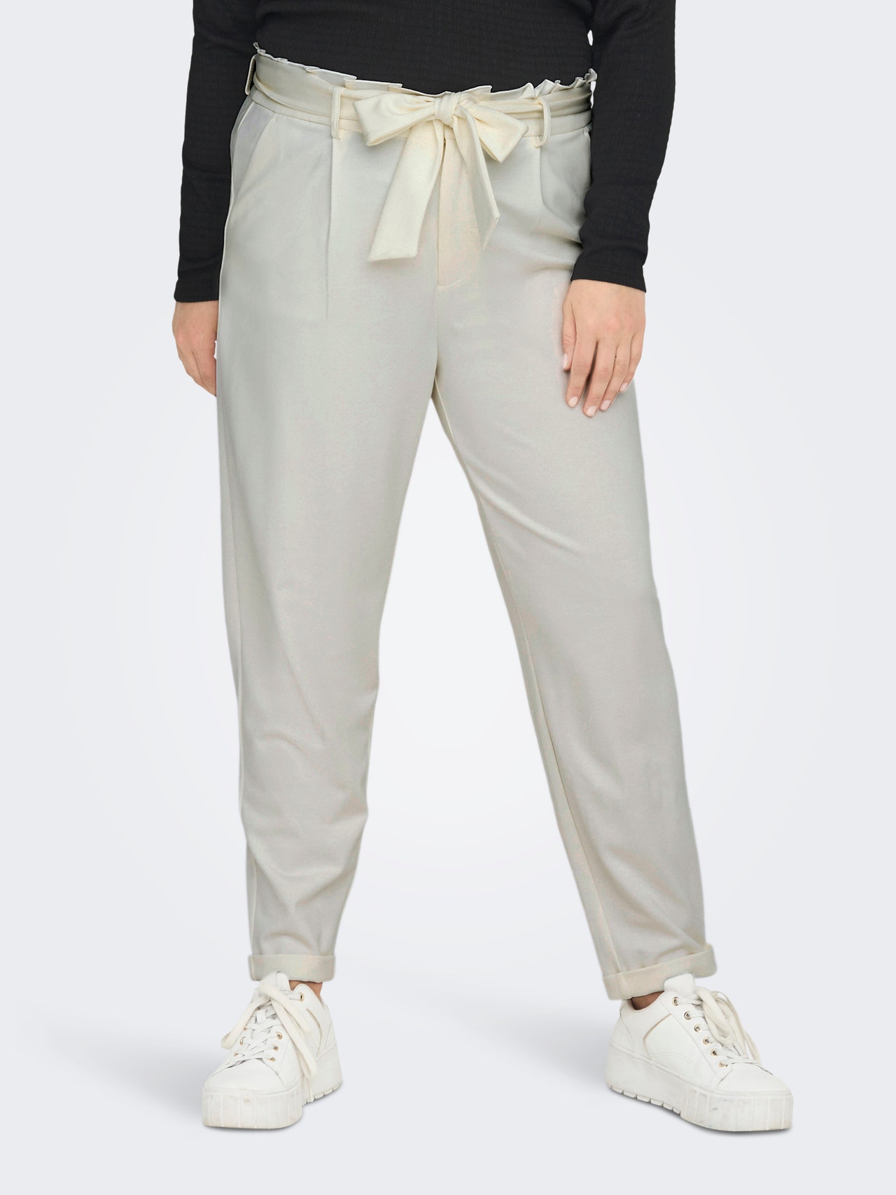 ONLY Curvy trousers with belt -Cloud Dancer - 15293377