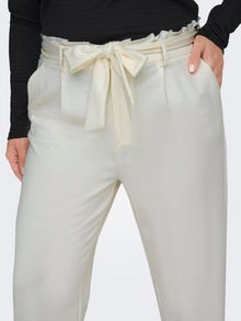 ONLY Curvy trousers with belt -Cloud Dancer - 15293377