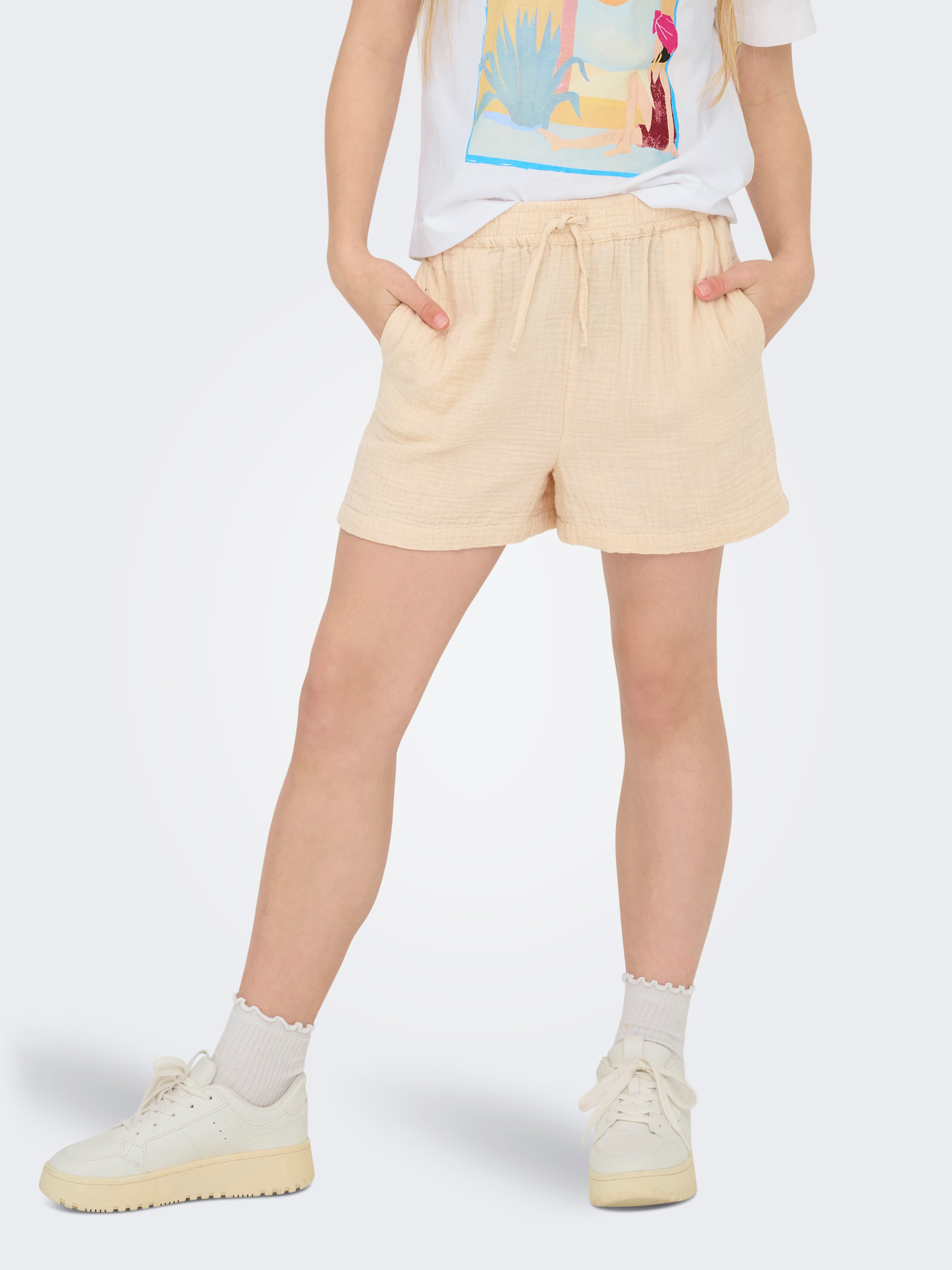 Kogthyra Normal Geschnitten Shorts