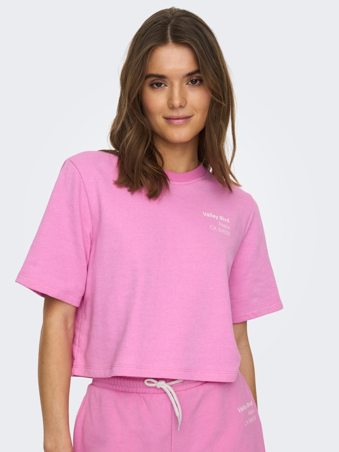 ONLY Short Sleeved Sweatshirt -Fuchsia Pink - 15293691