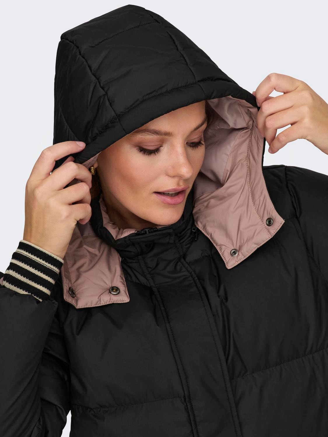 ONLY Hooded puffer jacket -Black - 15294681