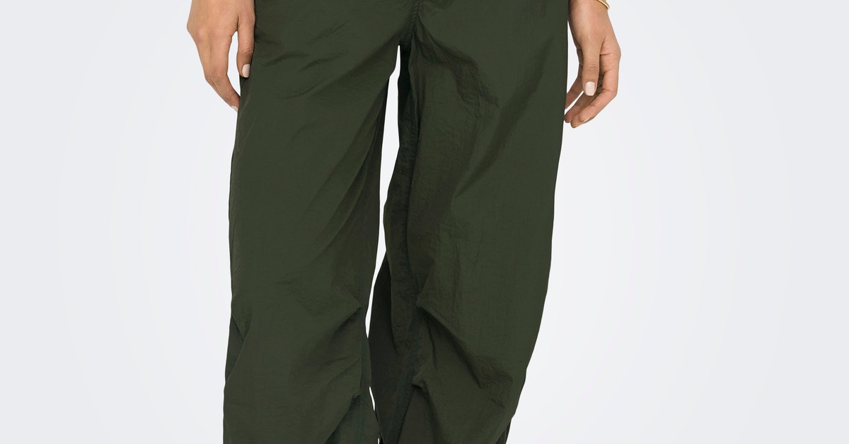 Cargo Fit Low waist Fitted hems Cargo Trousers, Dark Green