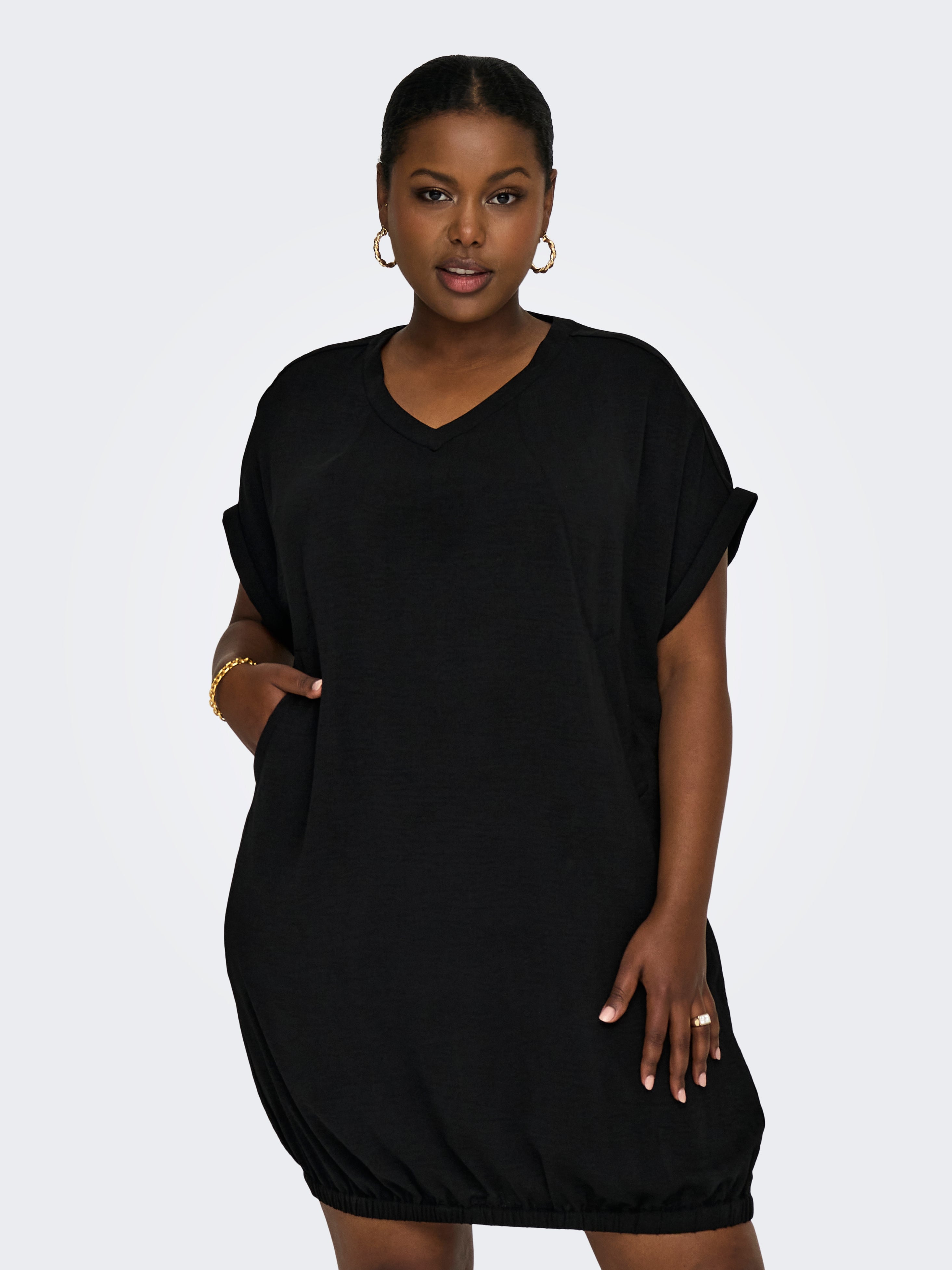 Straight black dress deals plus size