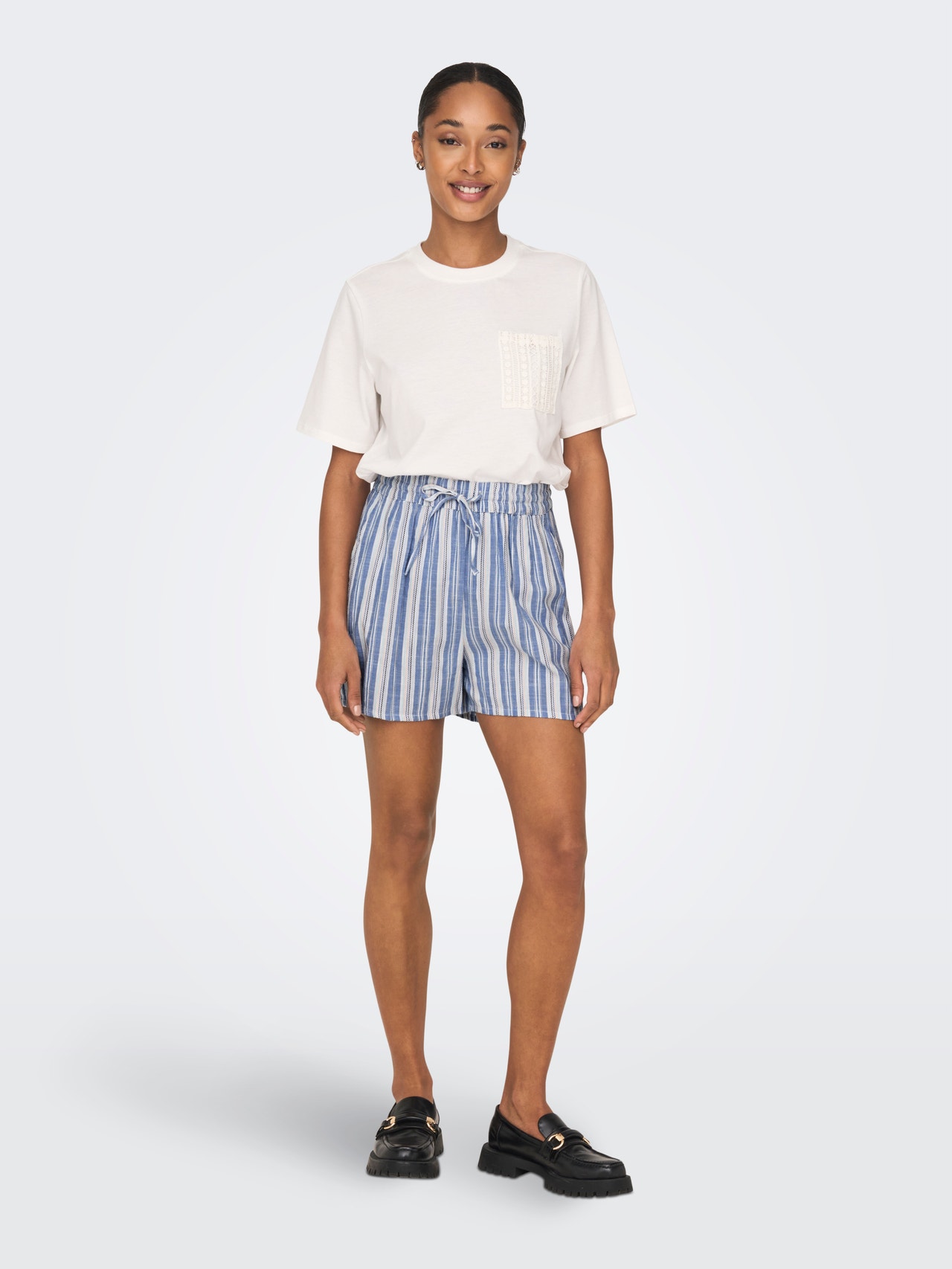 ONLY Shorts Corte regular -Clear Sky - 15296245