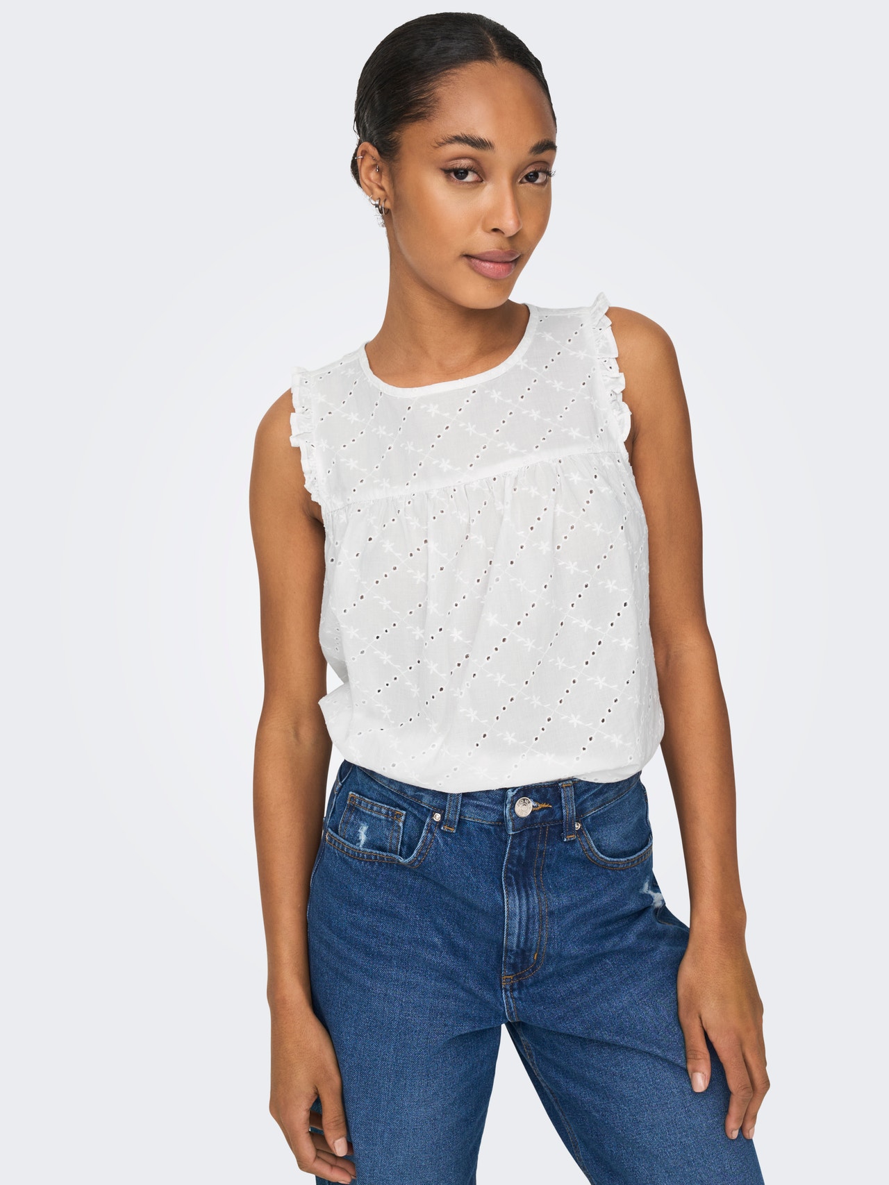 ONLY Sleeveless top with lace detail -Cloud Dancer - 15296316