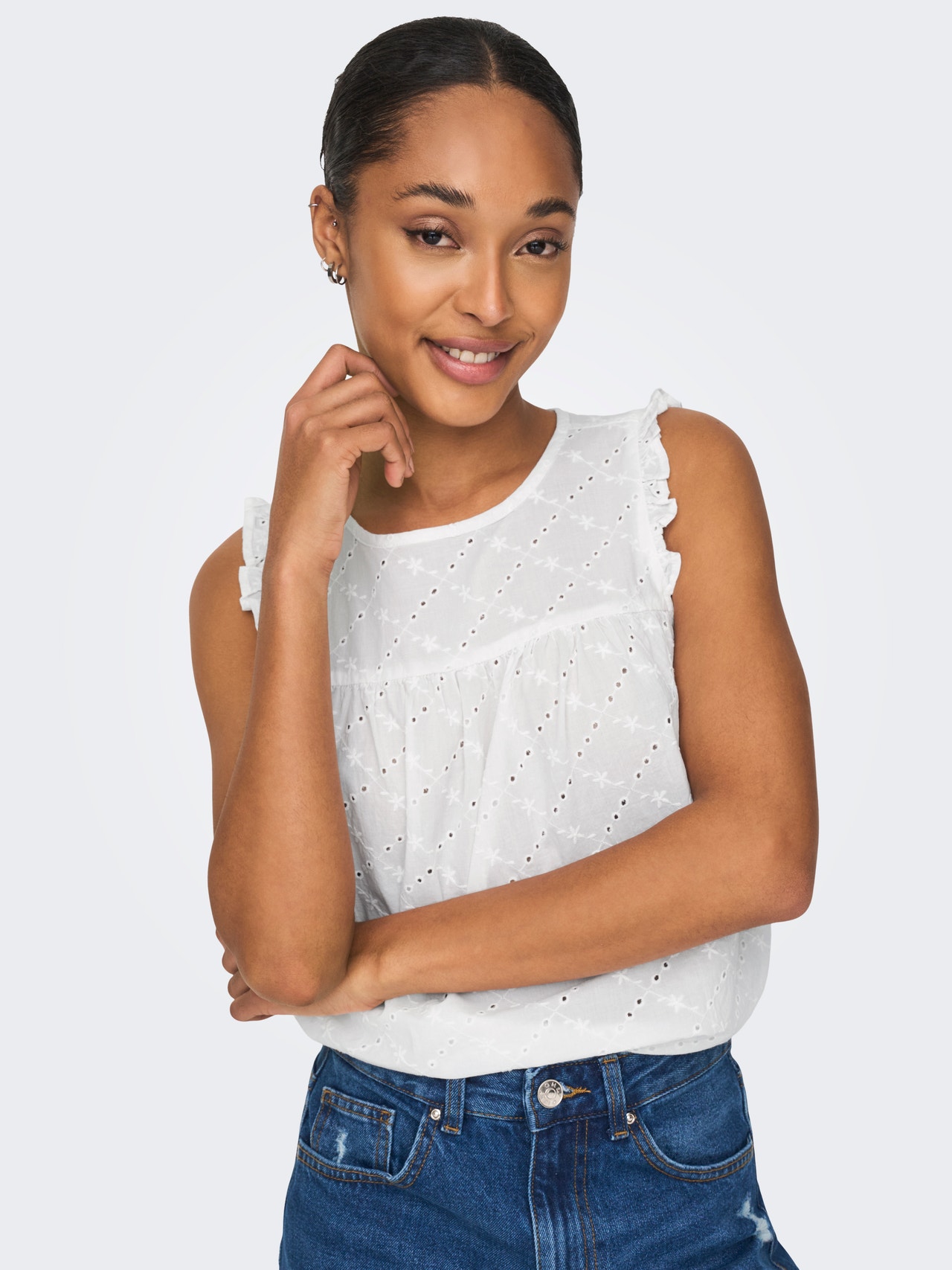 ONLY Sleeveless top with lace detail -Cloud Dancer - 15296316