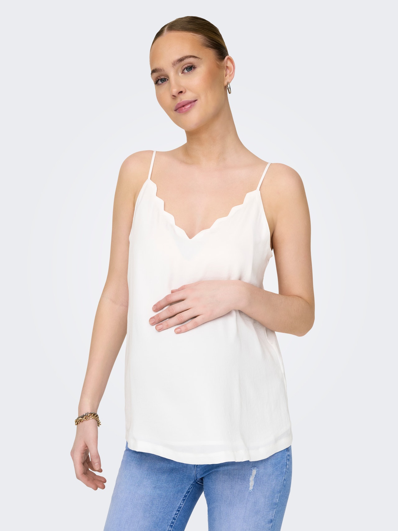 ONLY Regular Fit Round Neck Maternity Top -Cloud Dancer - 15296467