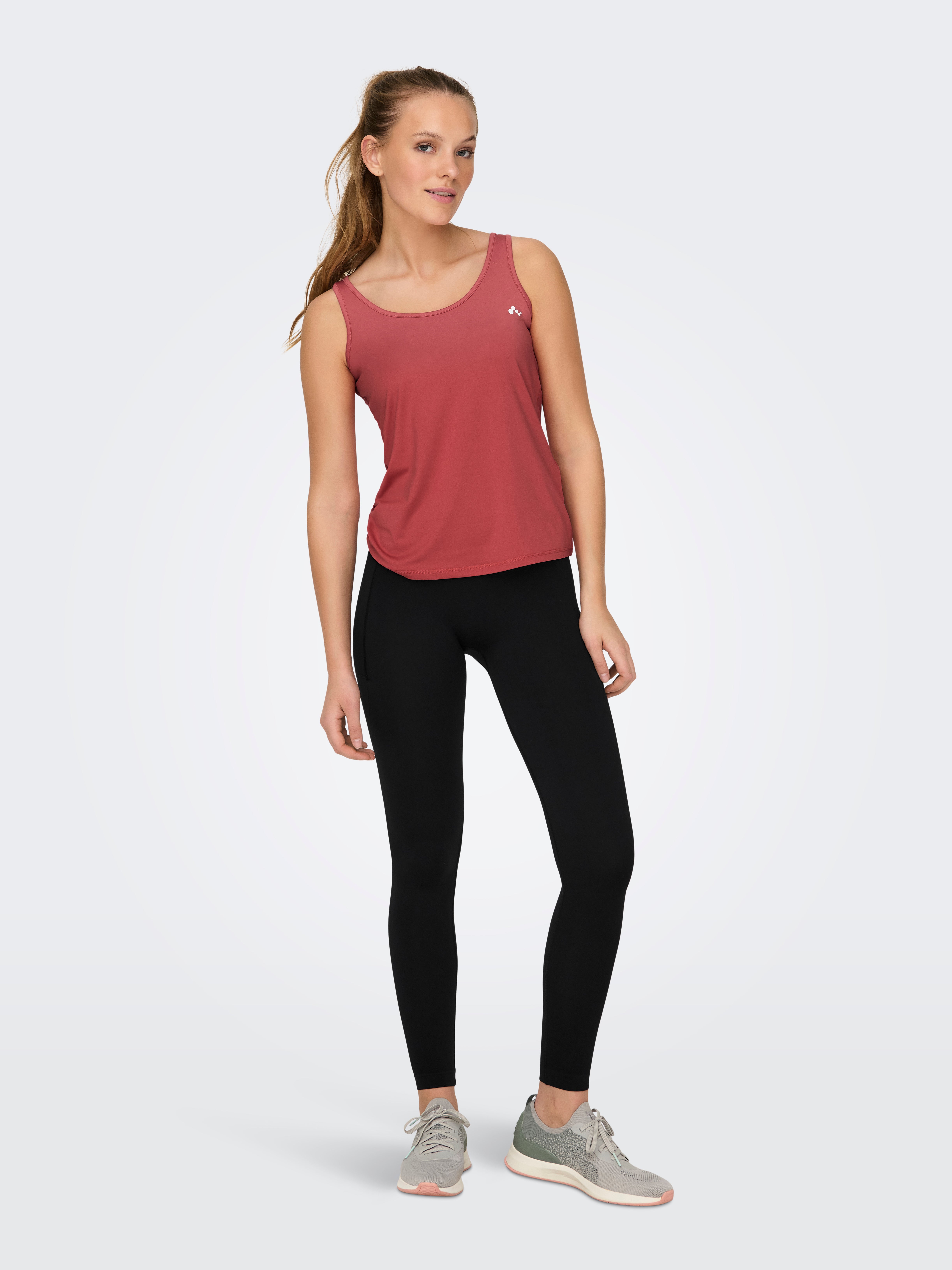 Seamless leggings hotsell with pockets