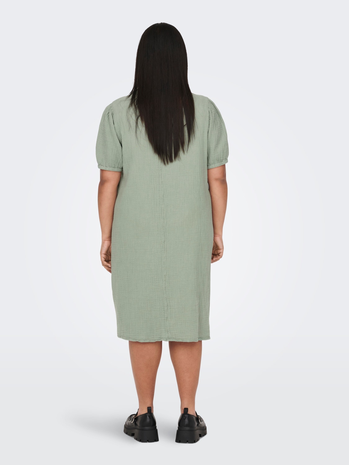 ONLY Curvy v-hals kjole -Sage Green - 15297447