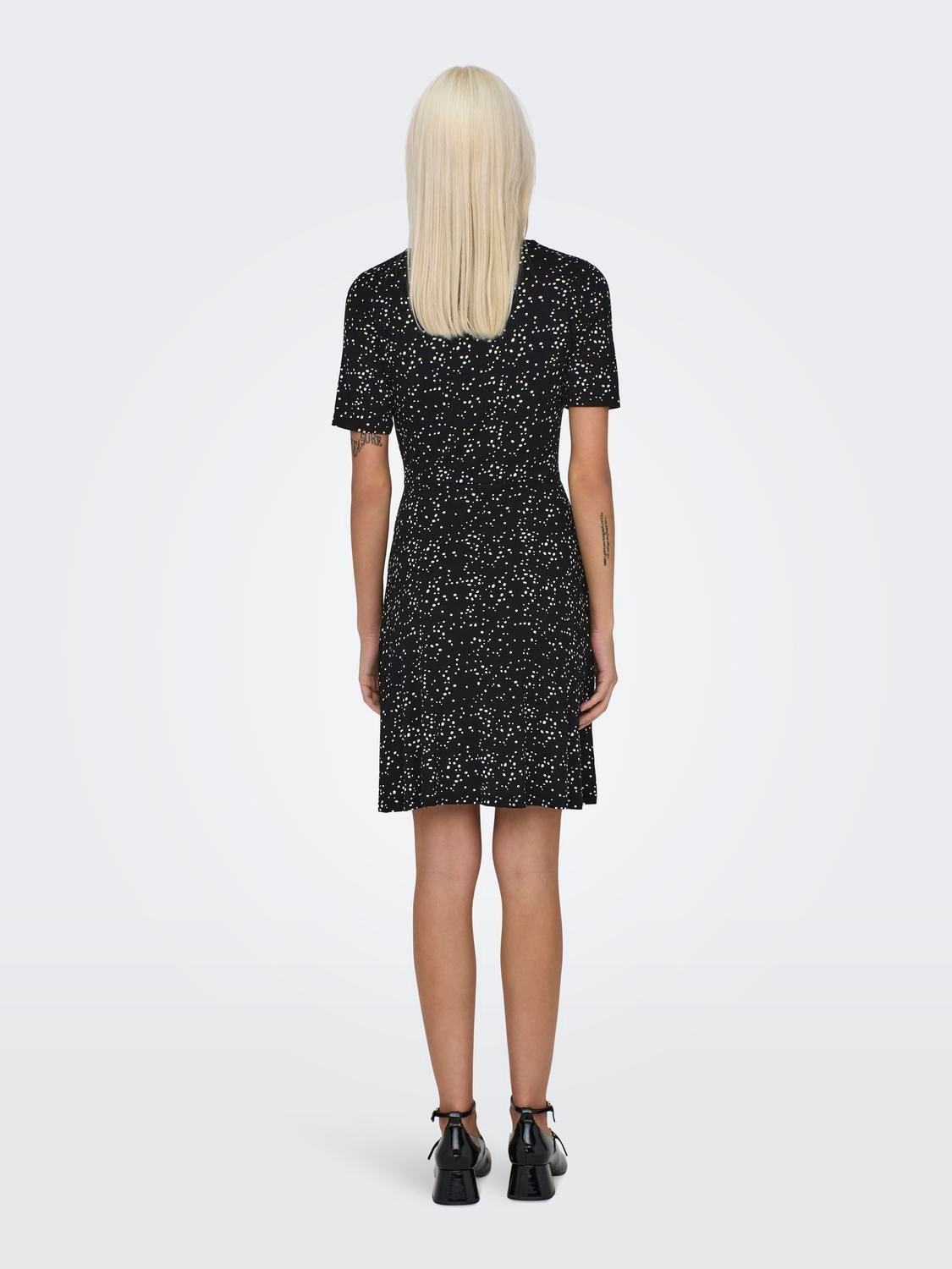 ONLY Normal geschnitten V-Ausschnitt Kurzes Kleid -Black - 15297612