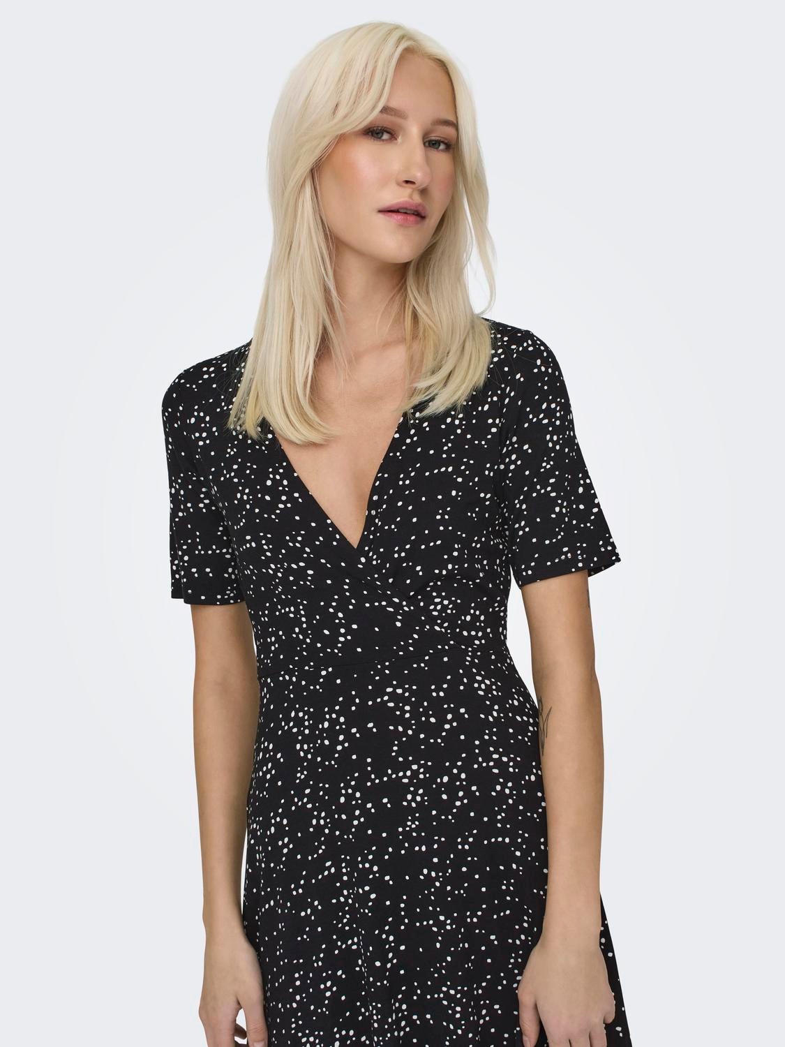 ONLY Regular Fit V-hals Kort kjole -Black - 15297612