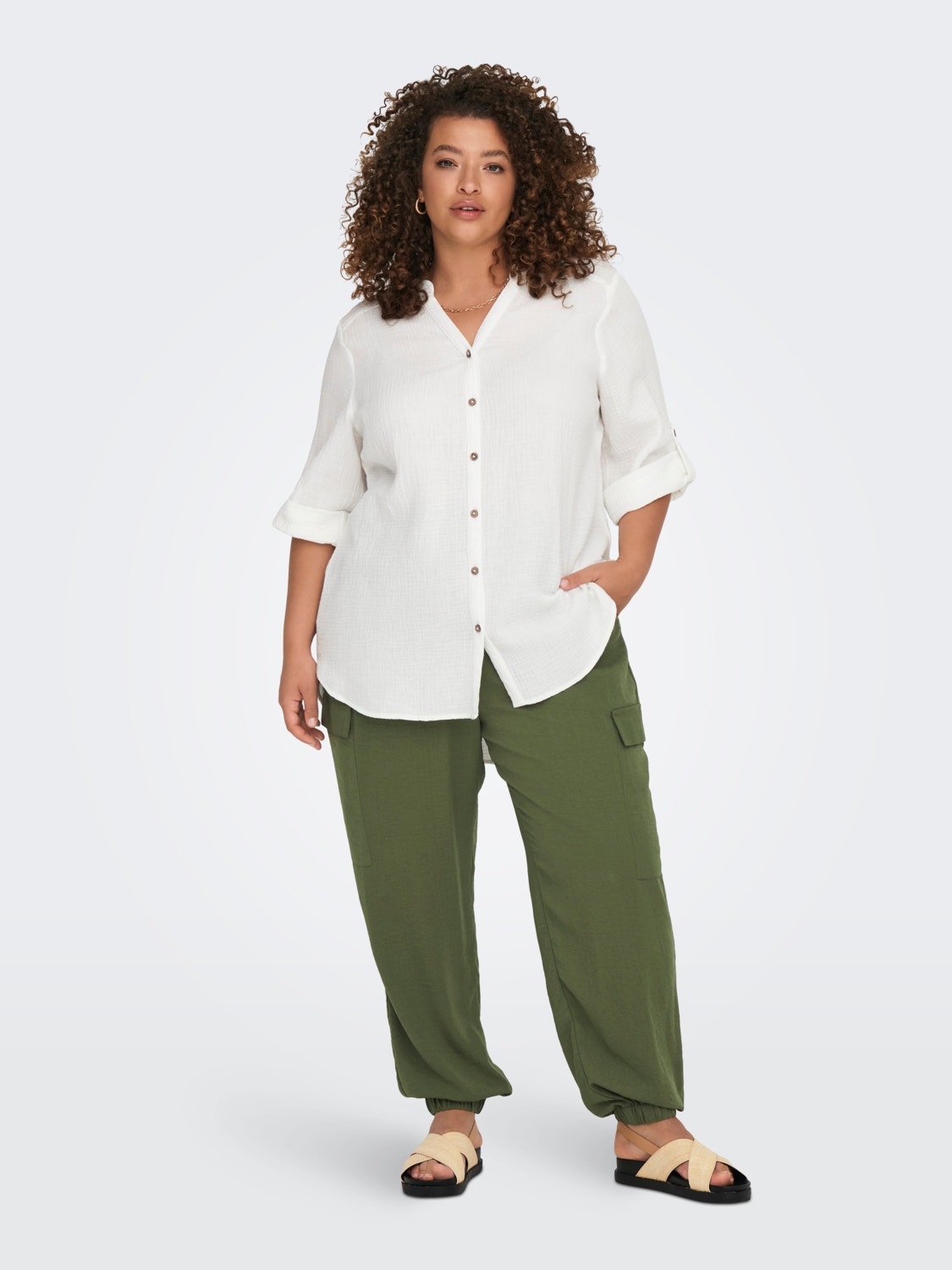 ONLY Curvy cargo trousers -Winter Moss - 15298926