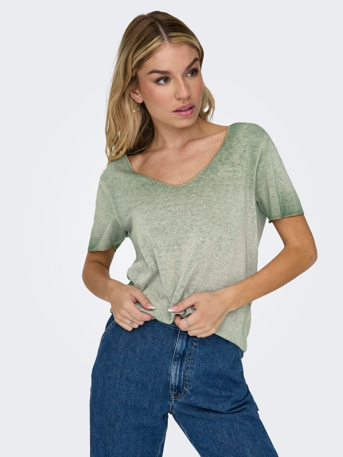 ONLY V-NECK TOP WITH SHORT SLEEVES -Winter Moss - 15299640