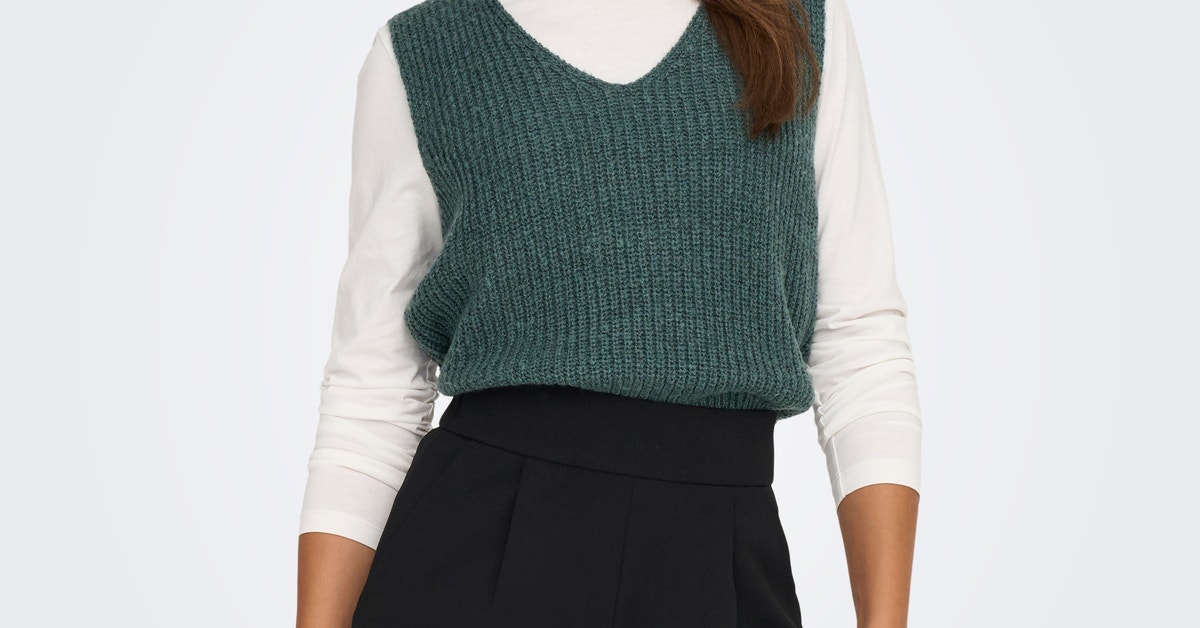 Knitted vest with v-neck, Dark Turquoise