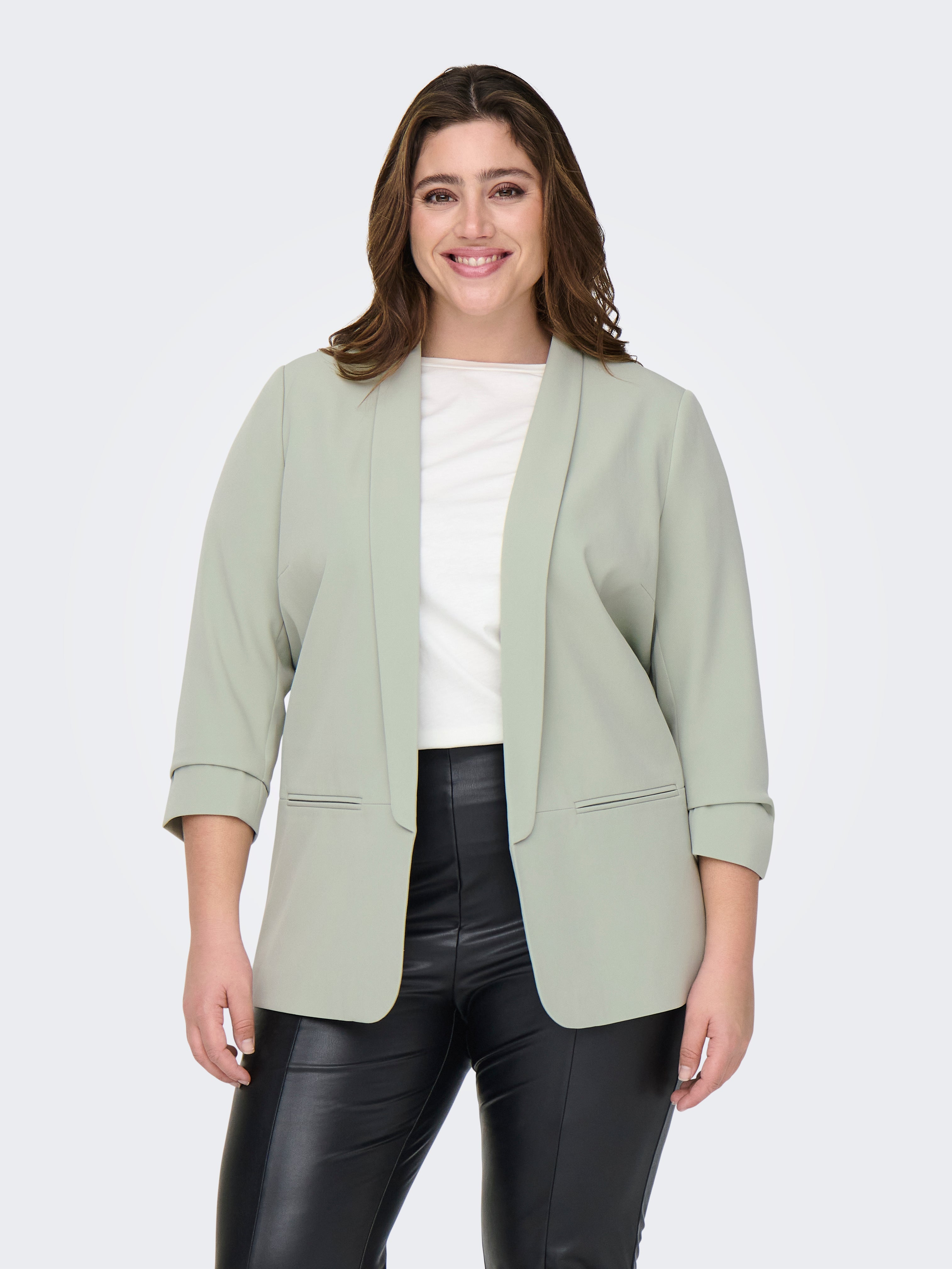 Carelly Blazer