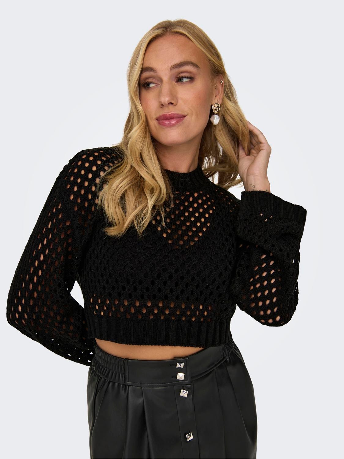 ONLY Cropped knit pullover -Black - 15300575