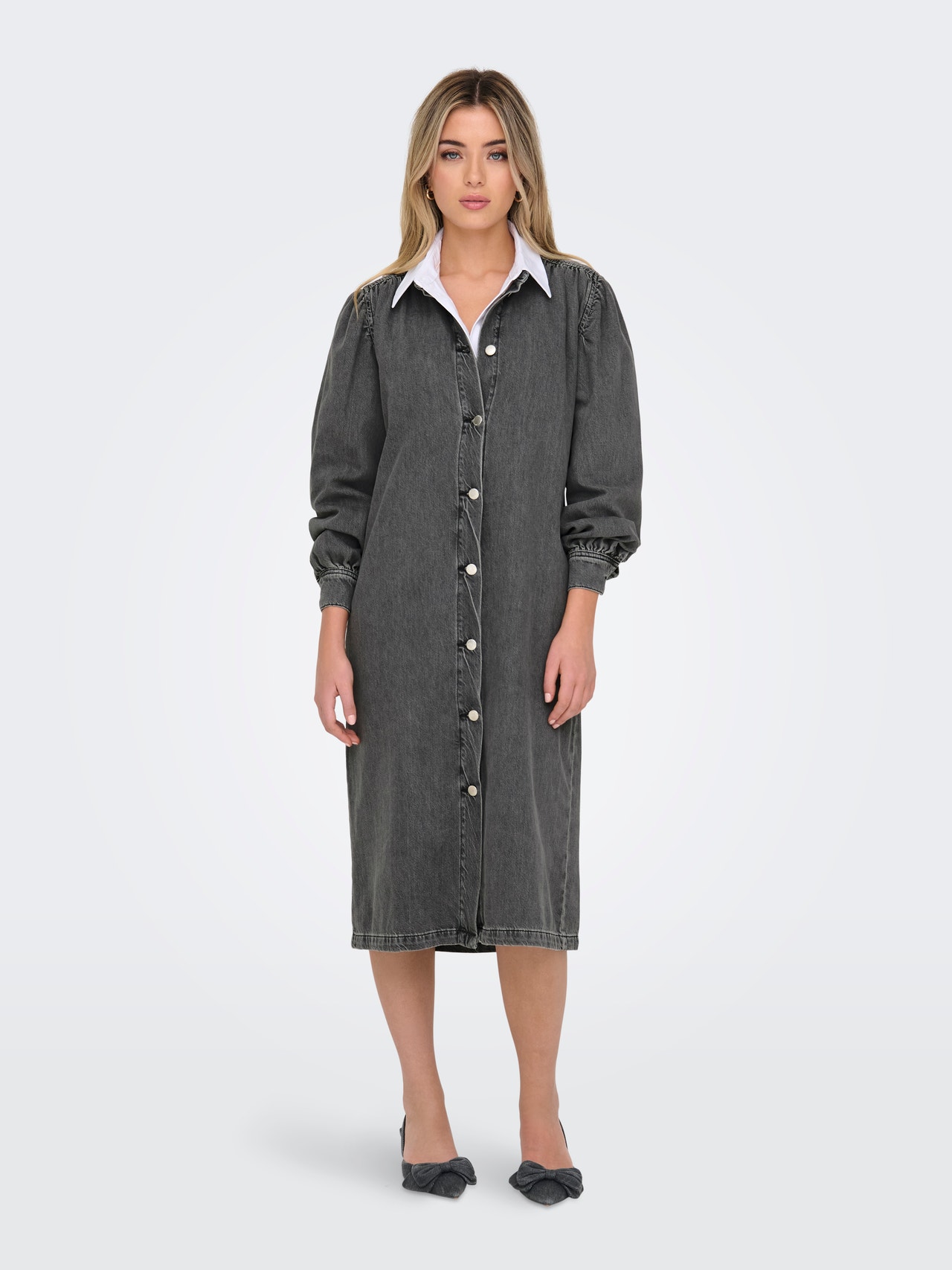 ONLY Standardno pristajanje O-vrat Zakopčane manžete Balon rukavi Midi haljina -Medium Grey Denim - 15300770