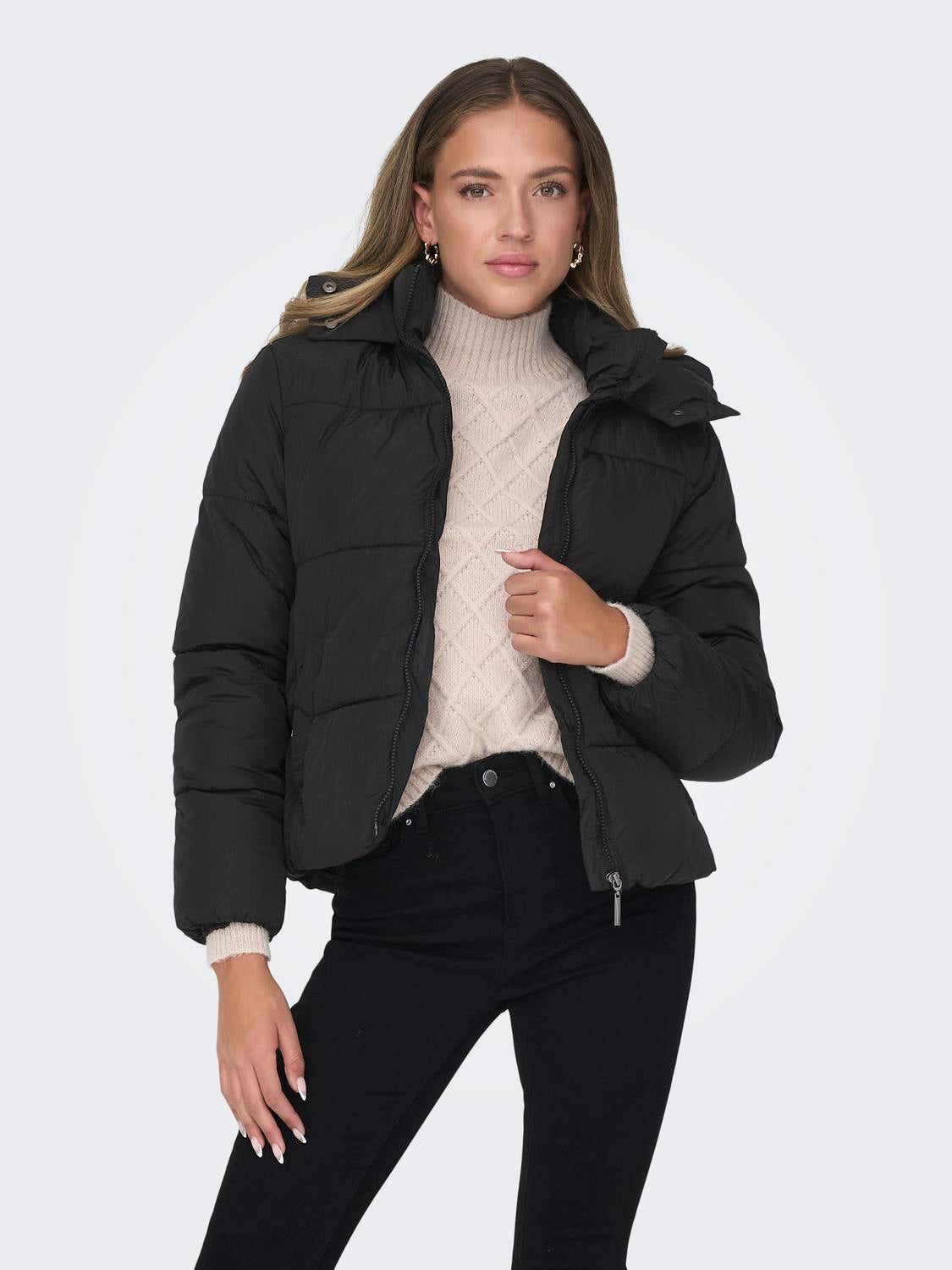 Black puffer top online