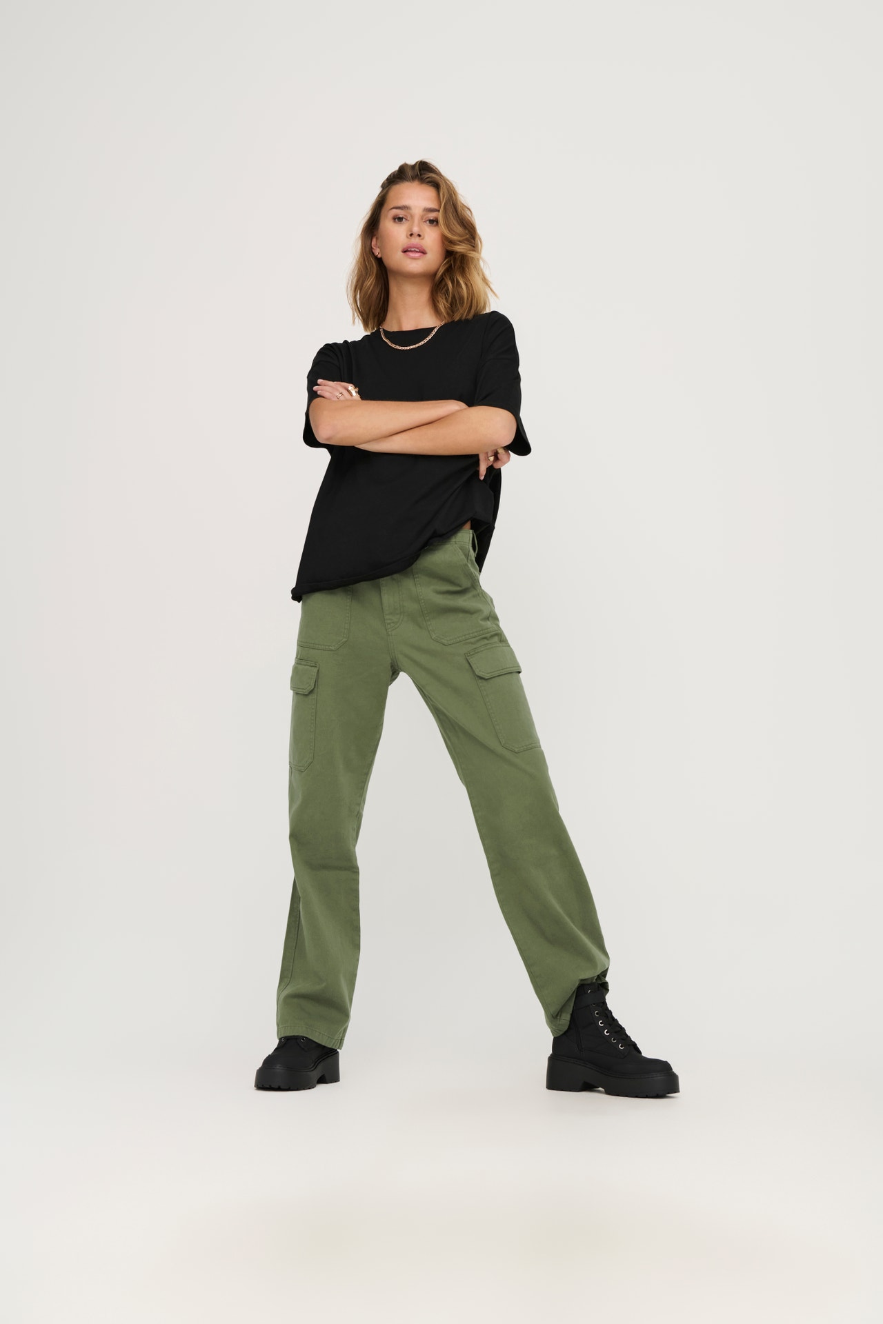 cargo pants with high waist, Medium Green