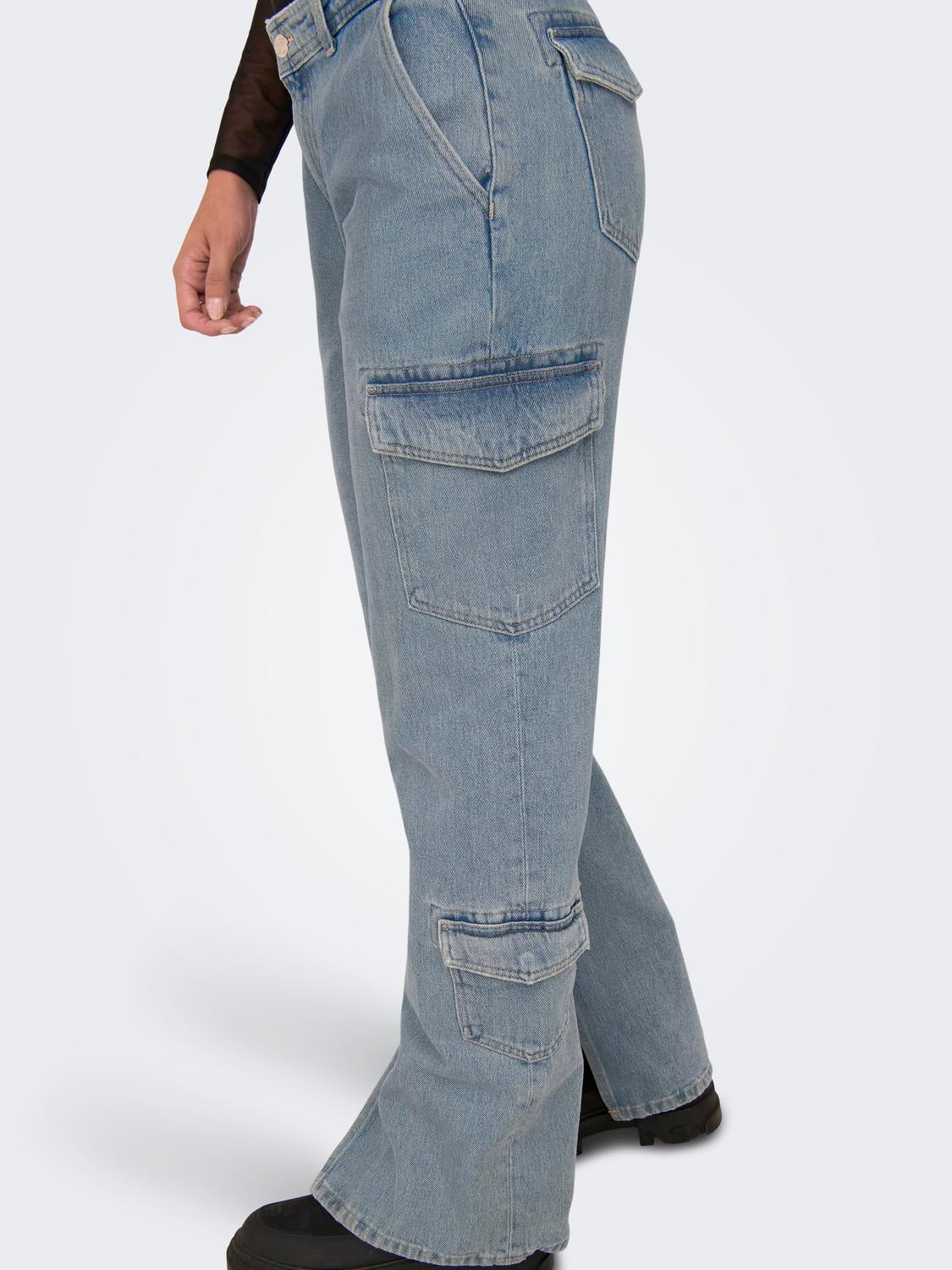 Wide Leg Fit Low waist Split hems Jeans | Light Blue | ONLY®