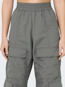 ONLY Mid waist CARGO PARACHUTE PANT -Granite Grey - 15302732