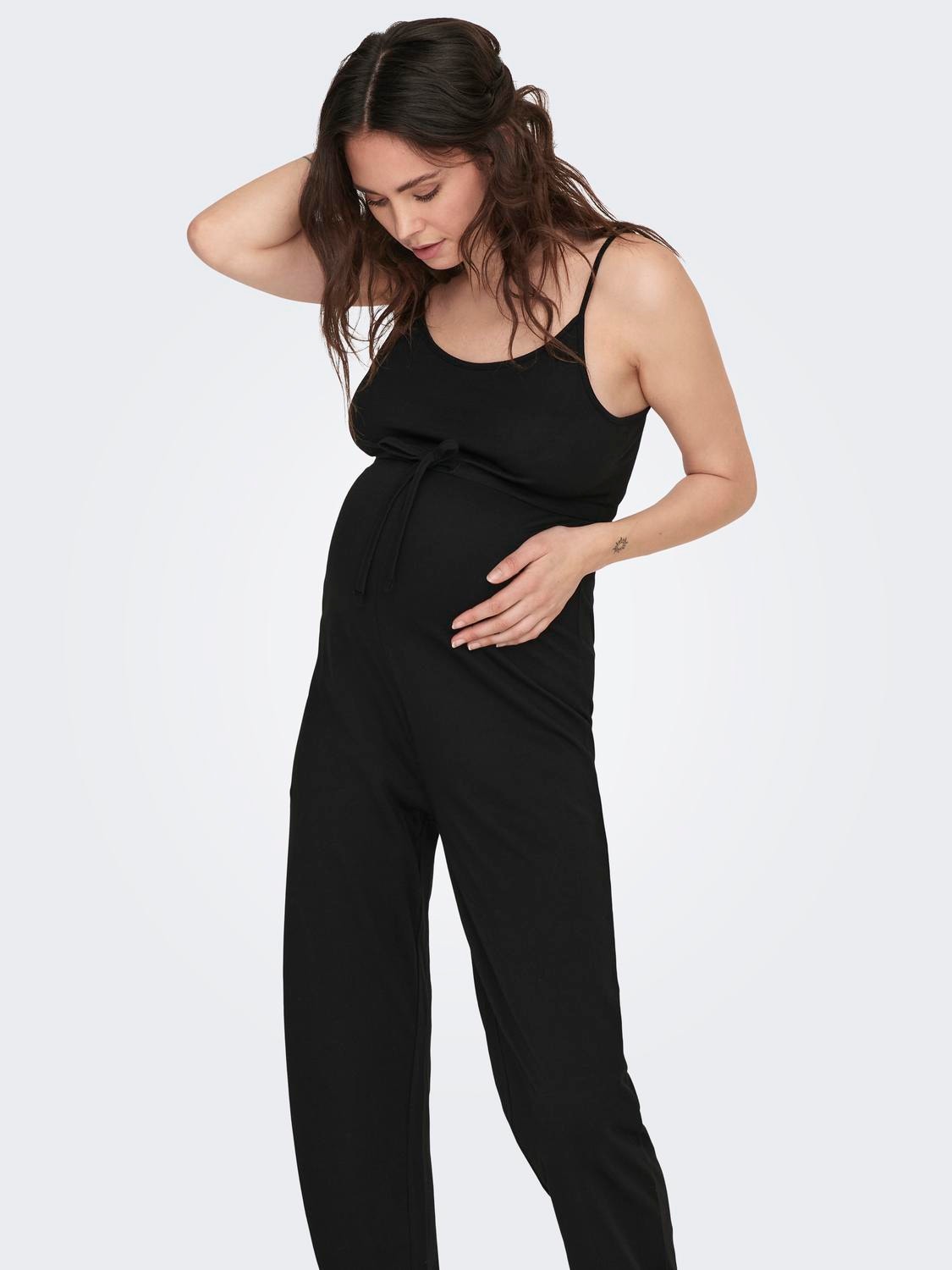 ONLY Kleiner Stehkragen mit Knopfleiste Maternity Body -Black - 15303218