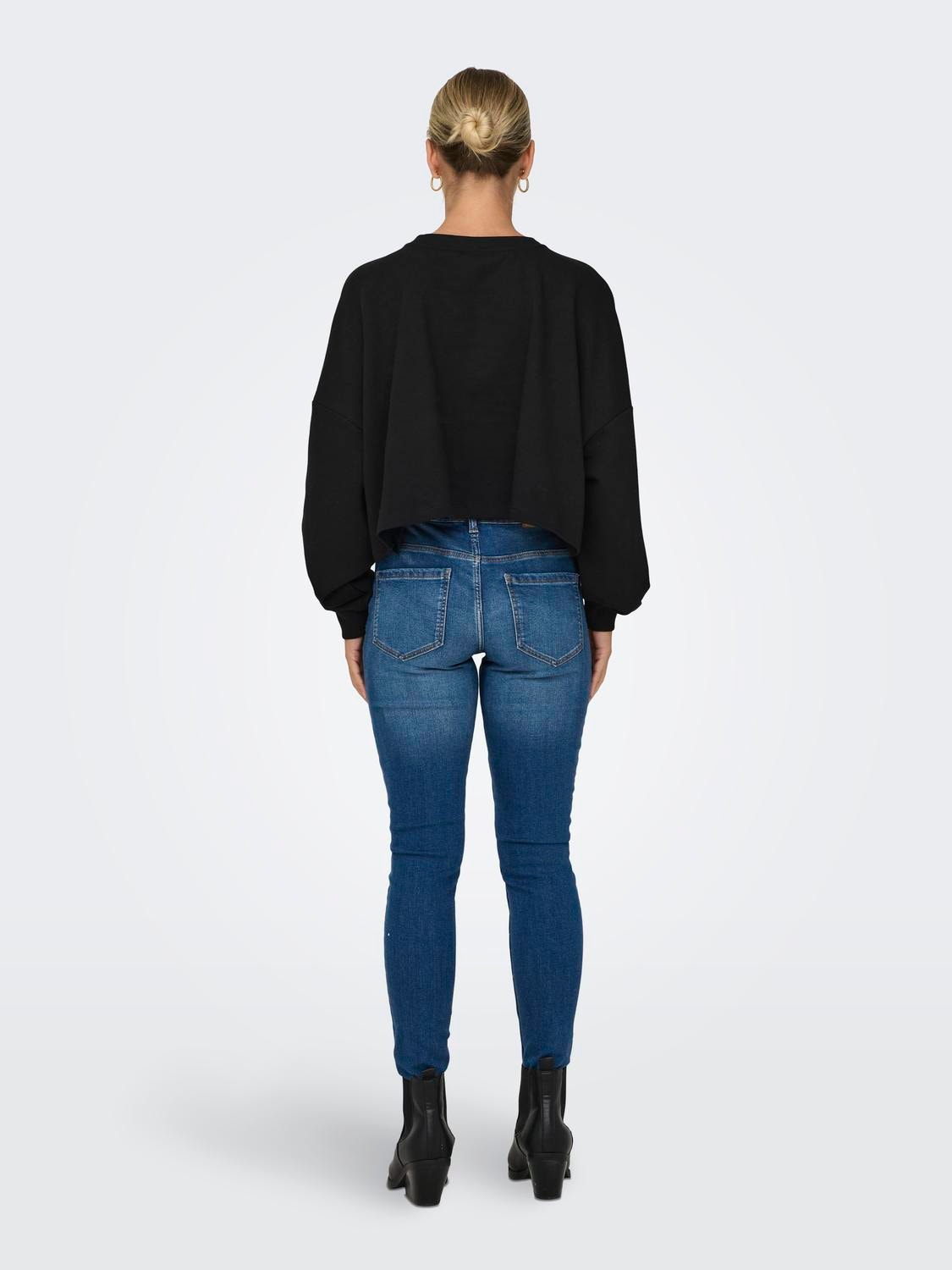 ONLY Regular fit O-hals Sweatshirt -Black - 15304120