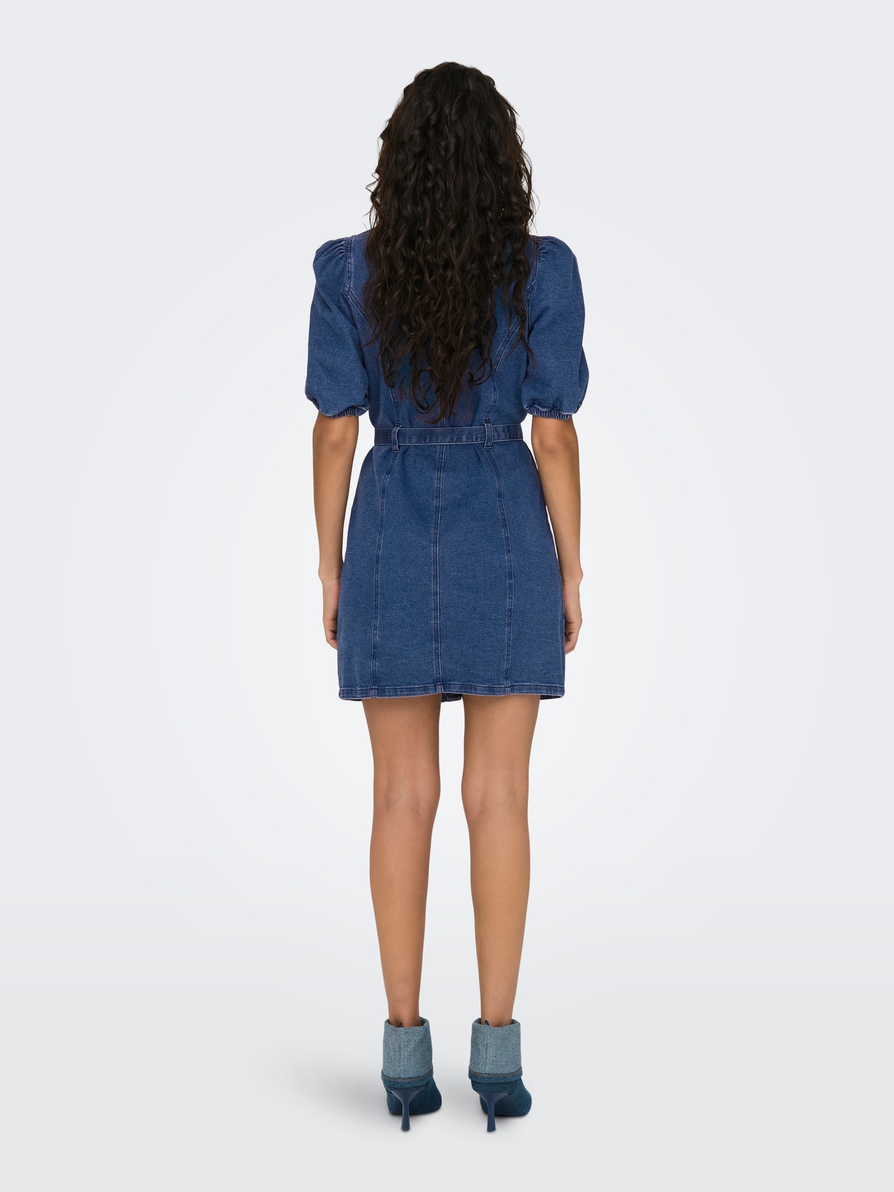 ONLY Normal geschnitten Rundhals Elastische Bündchen Puffärmel Kurzes Kleid -Medium Blue Denim - 15304123