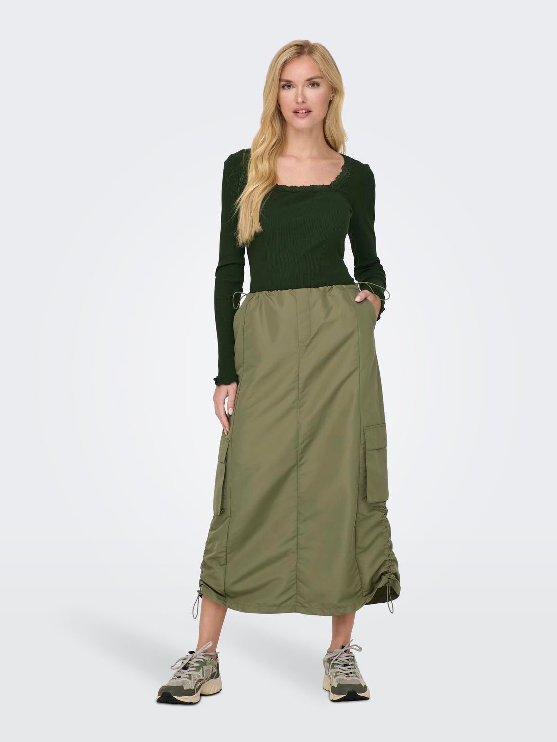 Green maxi 2025 skirt medium