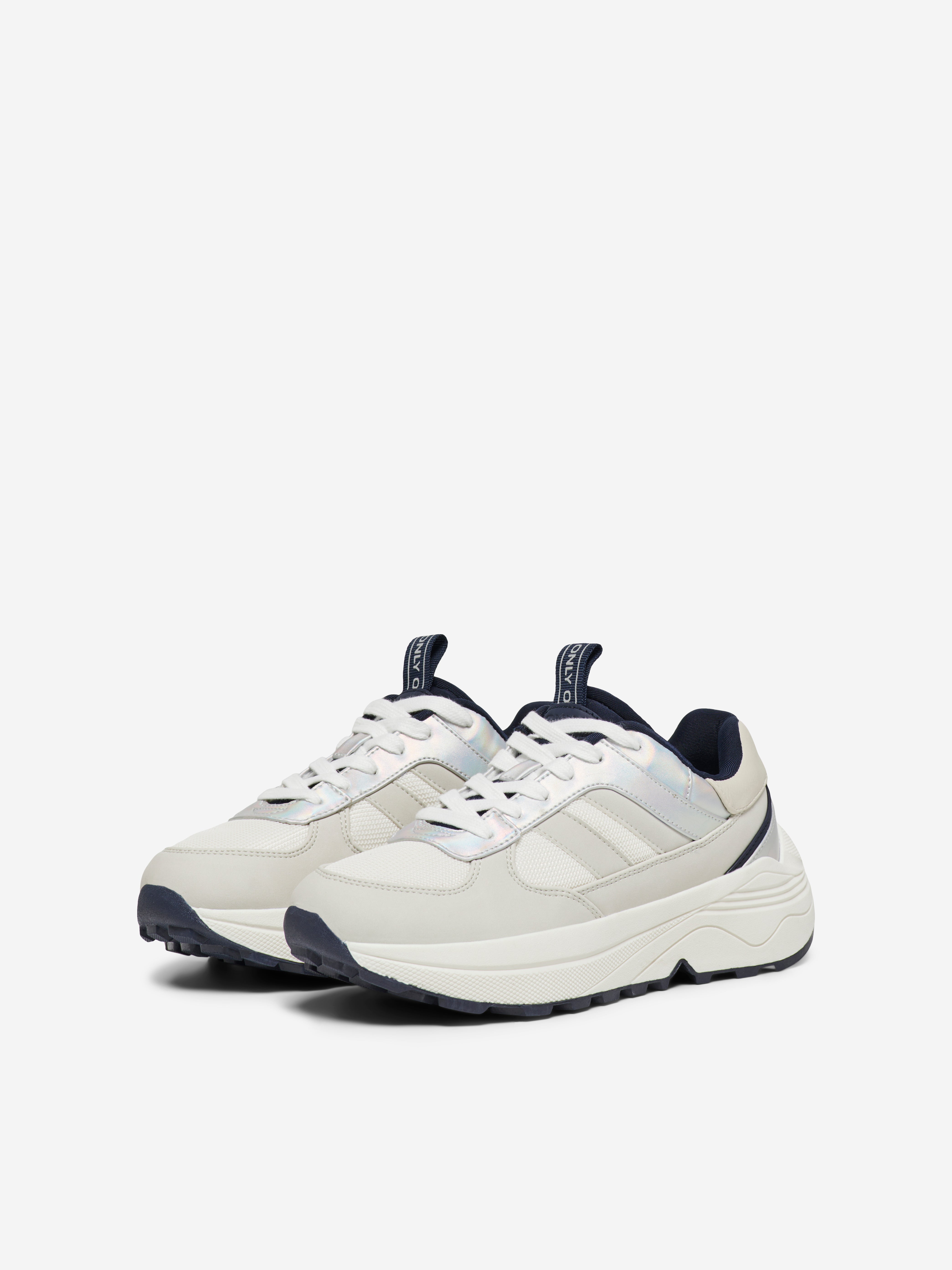 Sneakers with mesh lining Light Grey ONLY