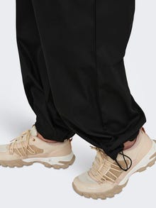 ONLY Pantalons cargo Regular Fit Taille moyenne Élastique Poignets ou bas élastiqués -Black - 15304573