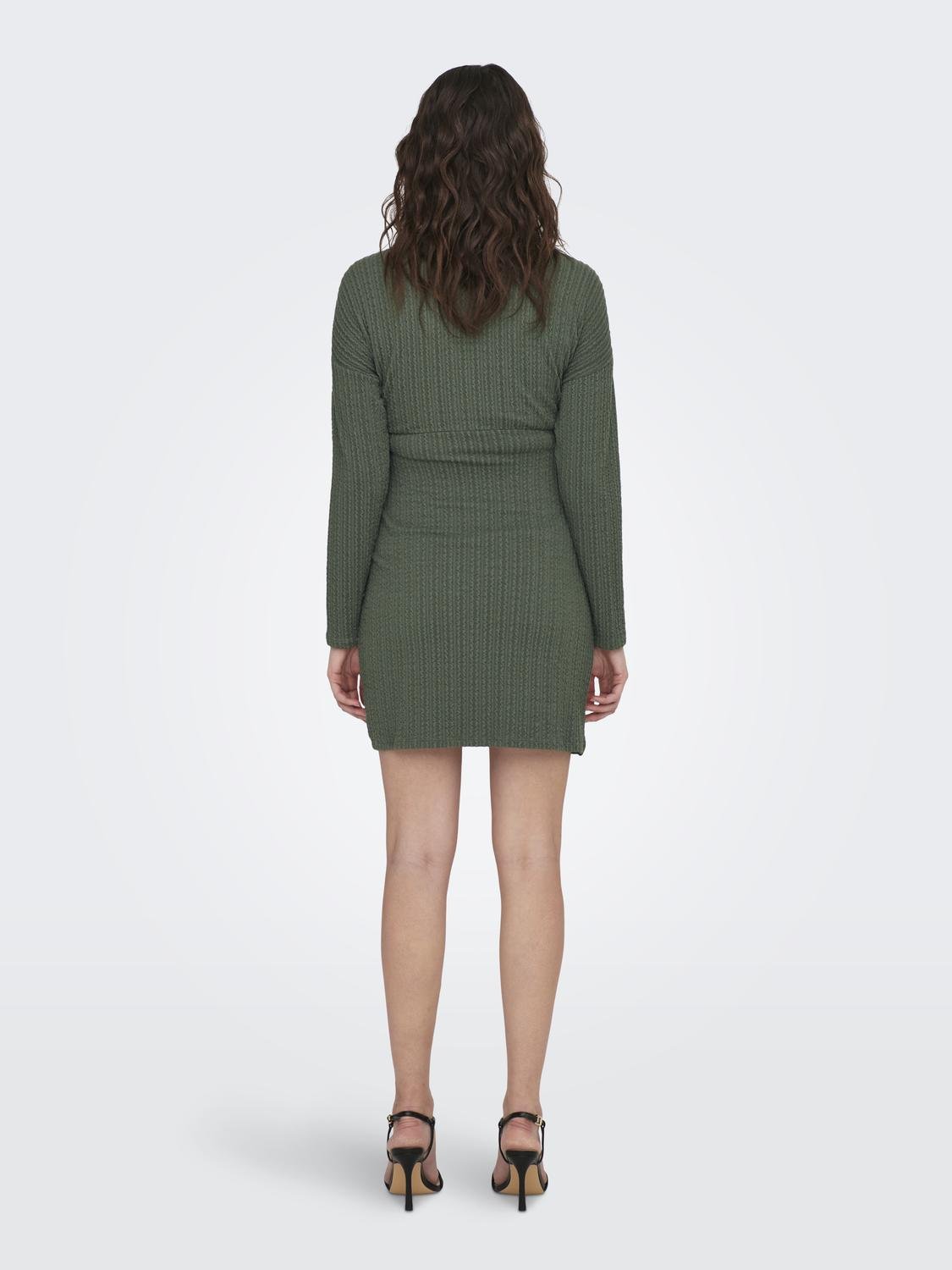 ONLY Normal geschnitten Rundhals Maternity Kurzes Kleid -Balsam Green - 15305729