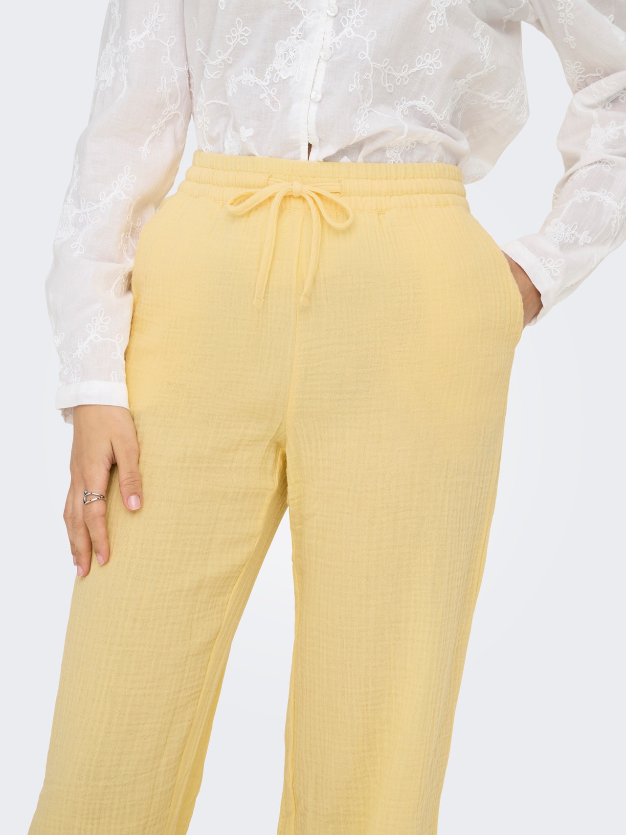 ONLY Široka noga stane Visoki struk Hlače za praćenje -Pale Banana - 15307150