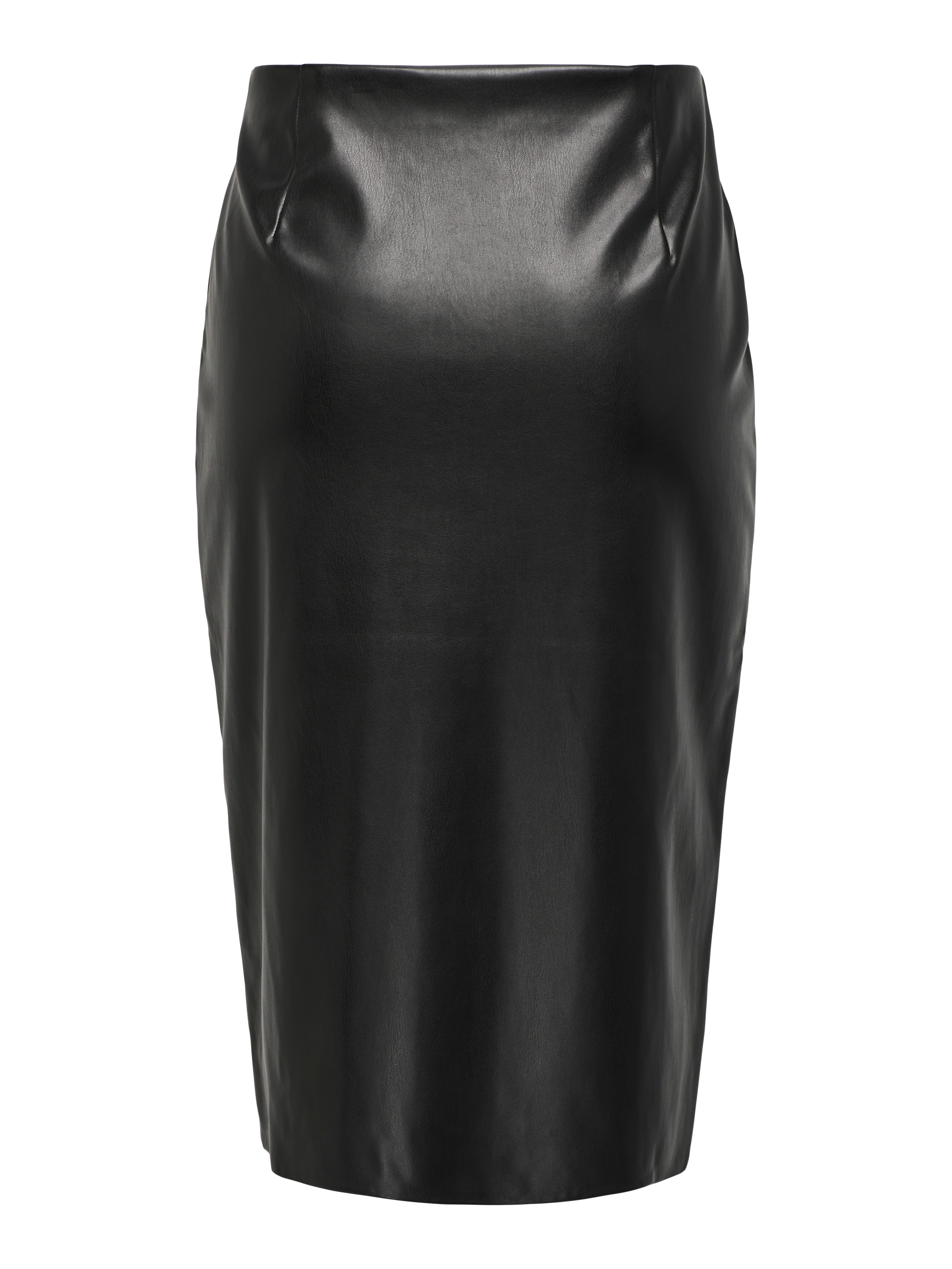 Curvy on sale leather skirt