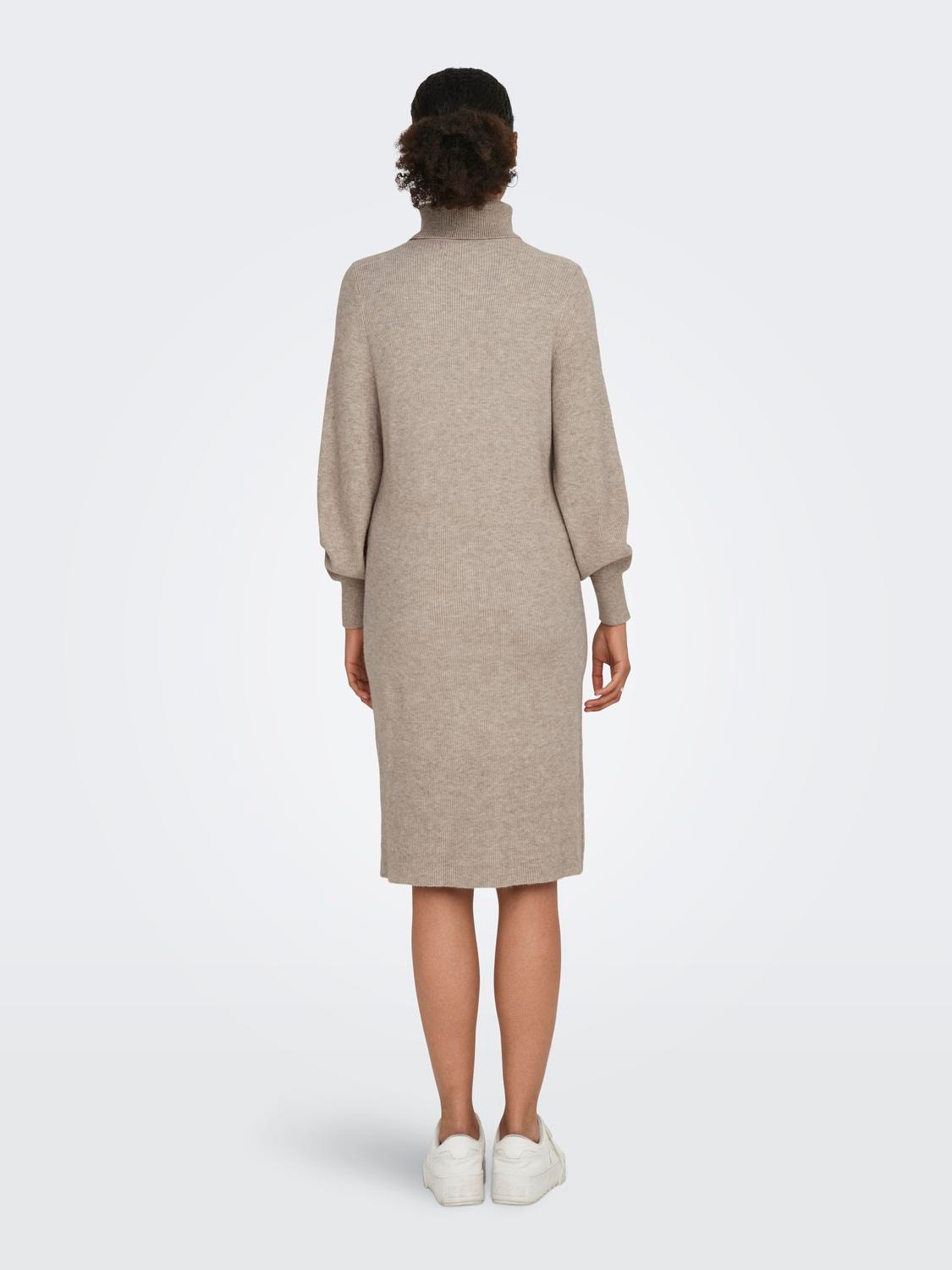Comfort Brown Long Fit Roll ONLY® Medium | | dress neck